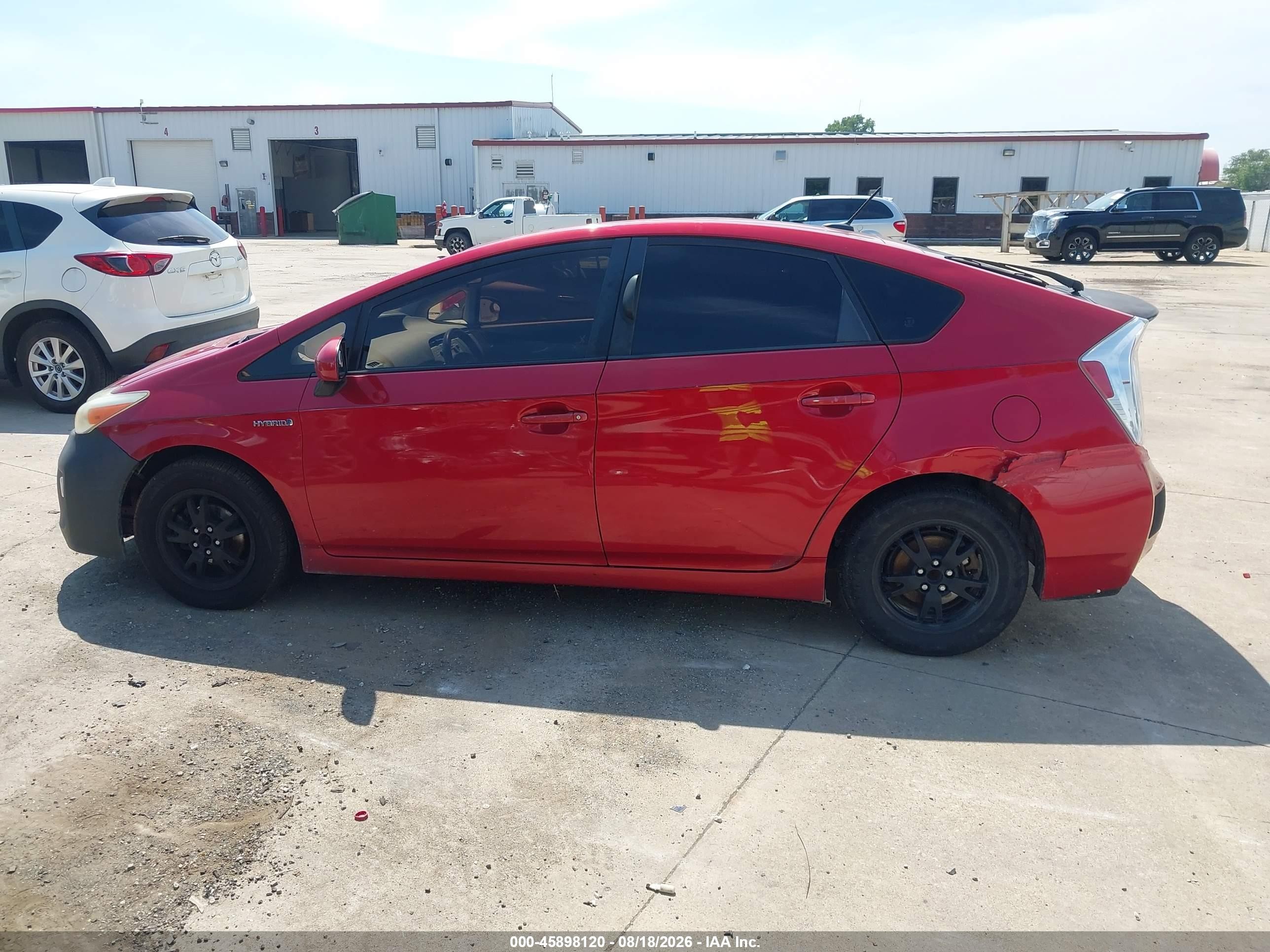 2013 Toyota Prius Three Red vin: JTDKN3DU7D0342706