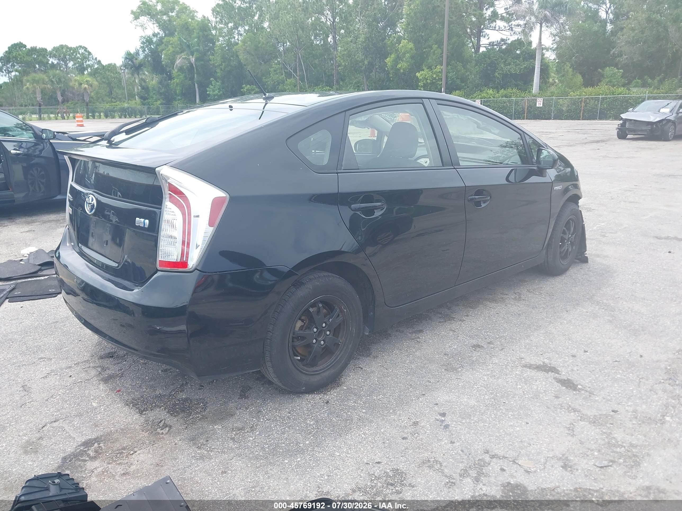 2013 Toyota Prius Two Черный vin: JTDKN3DU7D0346366