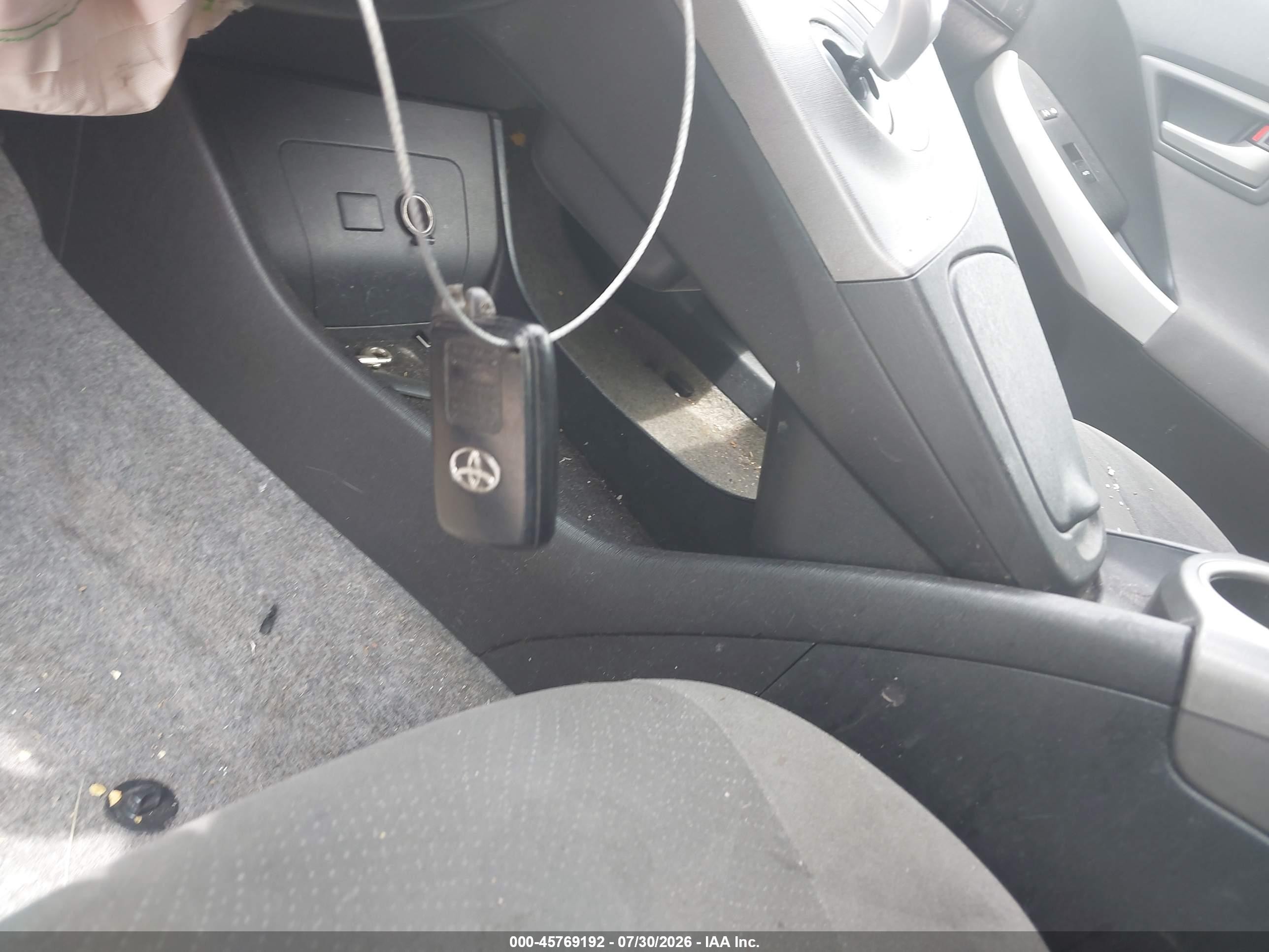 2013 Toyota Prius Two Черный vin: JTDKN3DU7D0346366