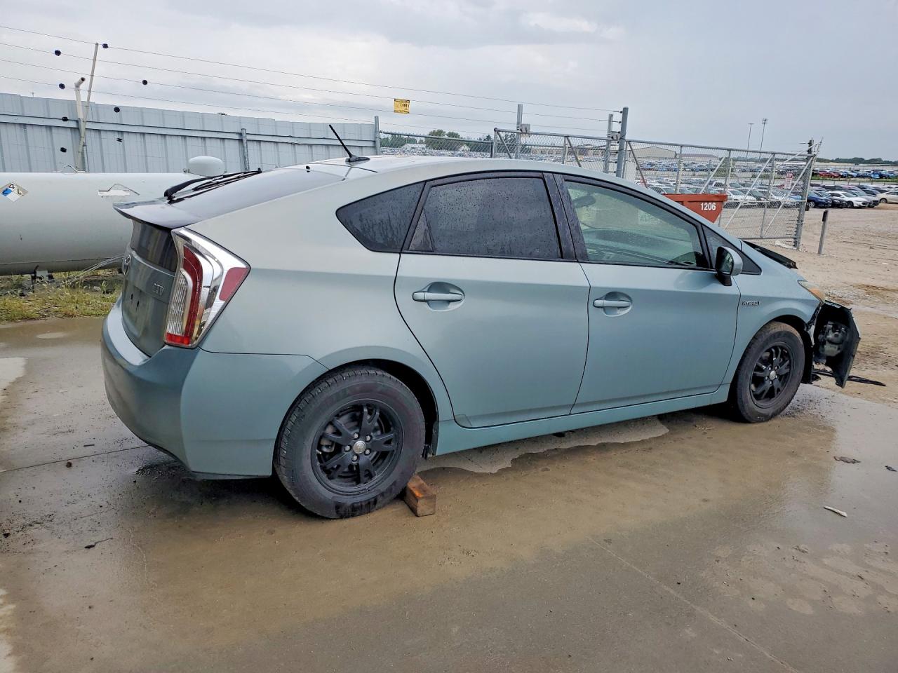 2013 Toyota Prius Three Blue vin: JTDKN3DU7D1645267