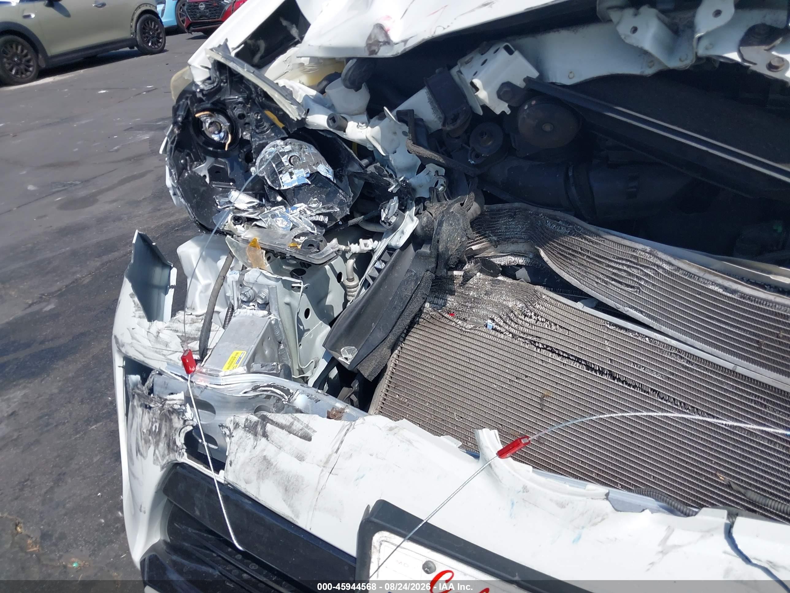 2013 Toyota Prius Four White vin: JTDKN3DU7D5588061