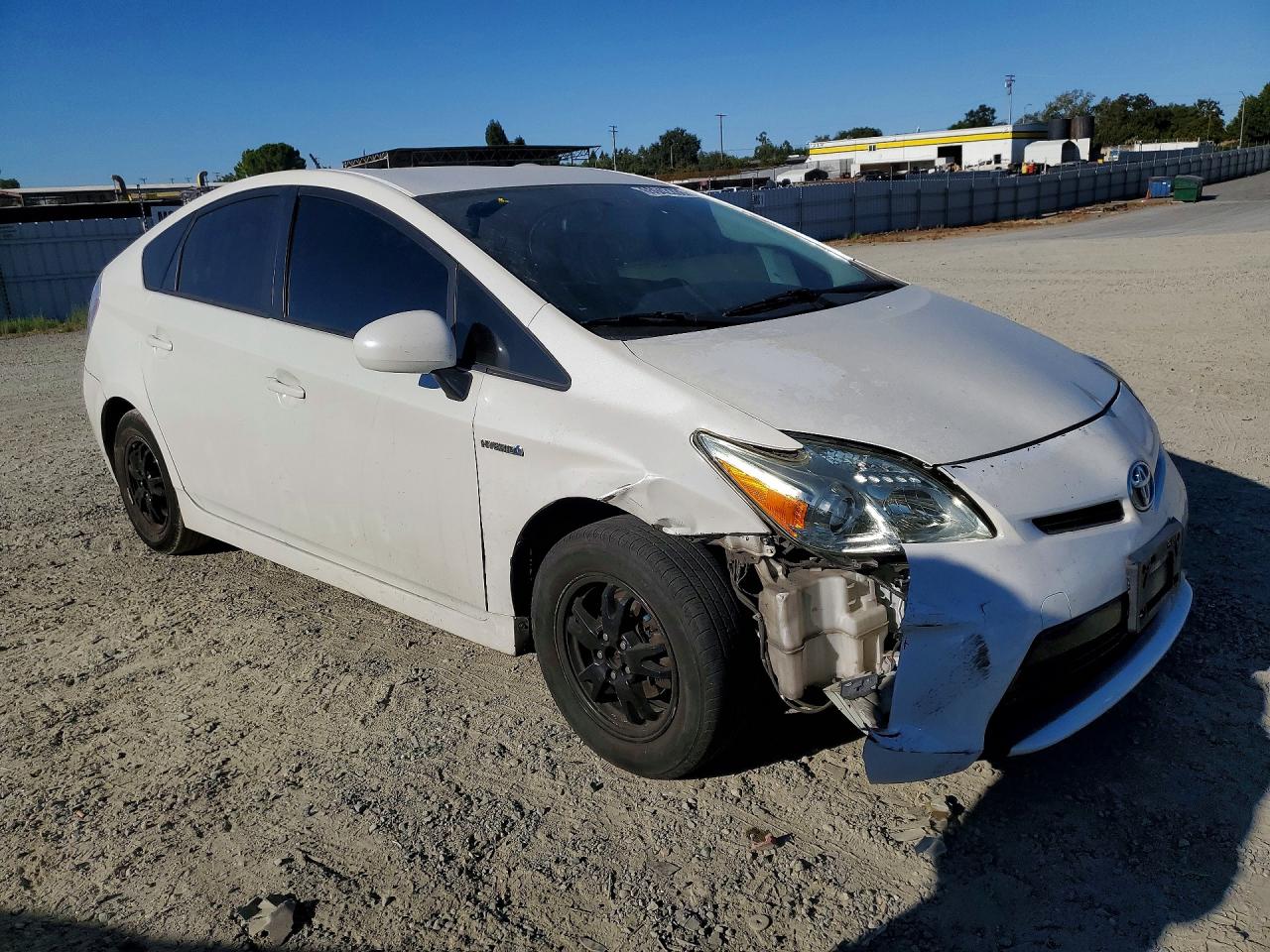 2013 Toyota Prius Three Белый vin: JTDKN3DU7D5590635