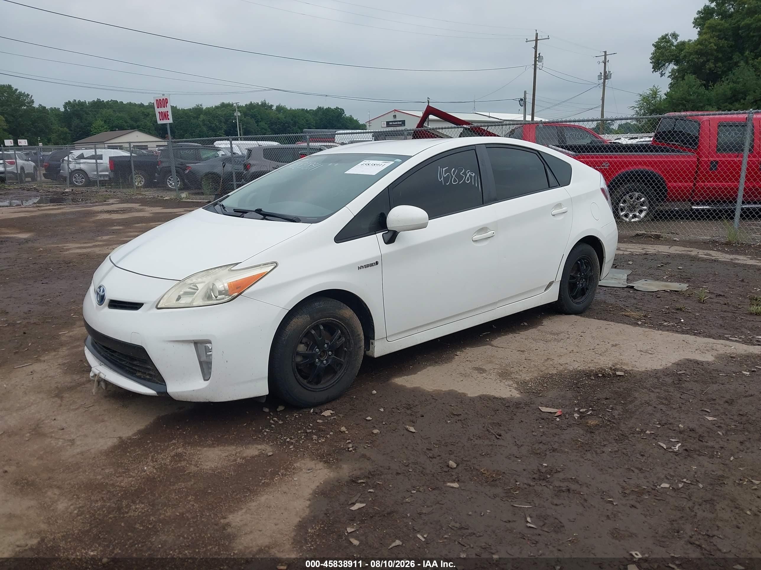 2013 Toyota Prius   White vin: JTDKN3DU7D5681260