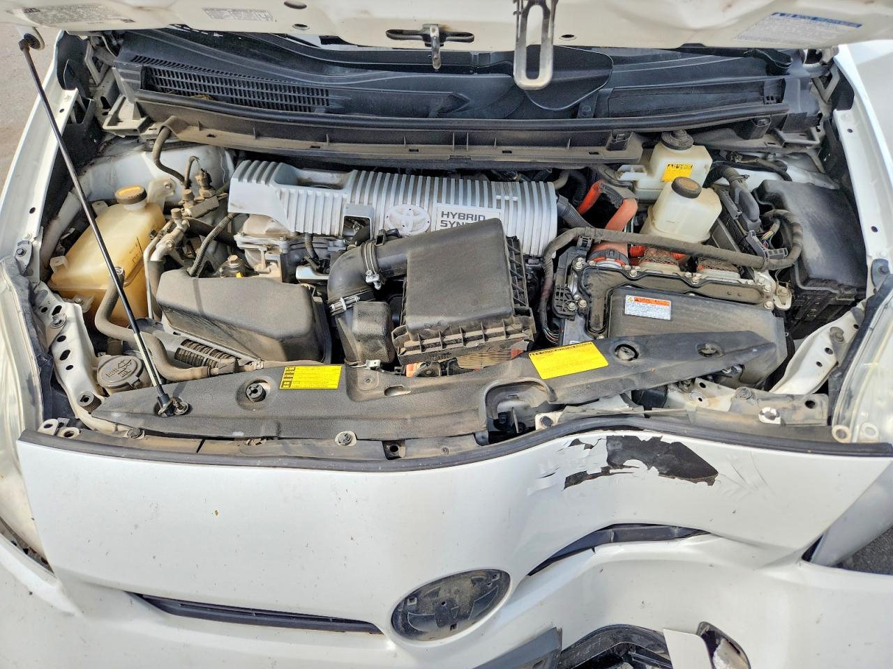 2013 Toyota Prius Three White vin: JTDKN3DU7D5684983