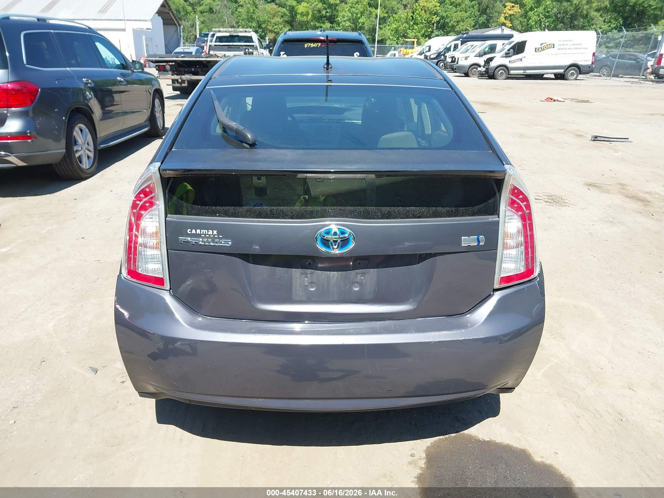 2014 Toyota Prius Two Gray vin: JTDKN3DU7E1808534