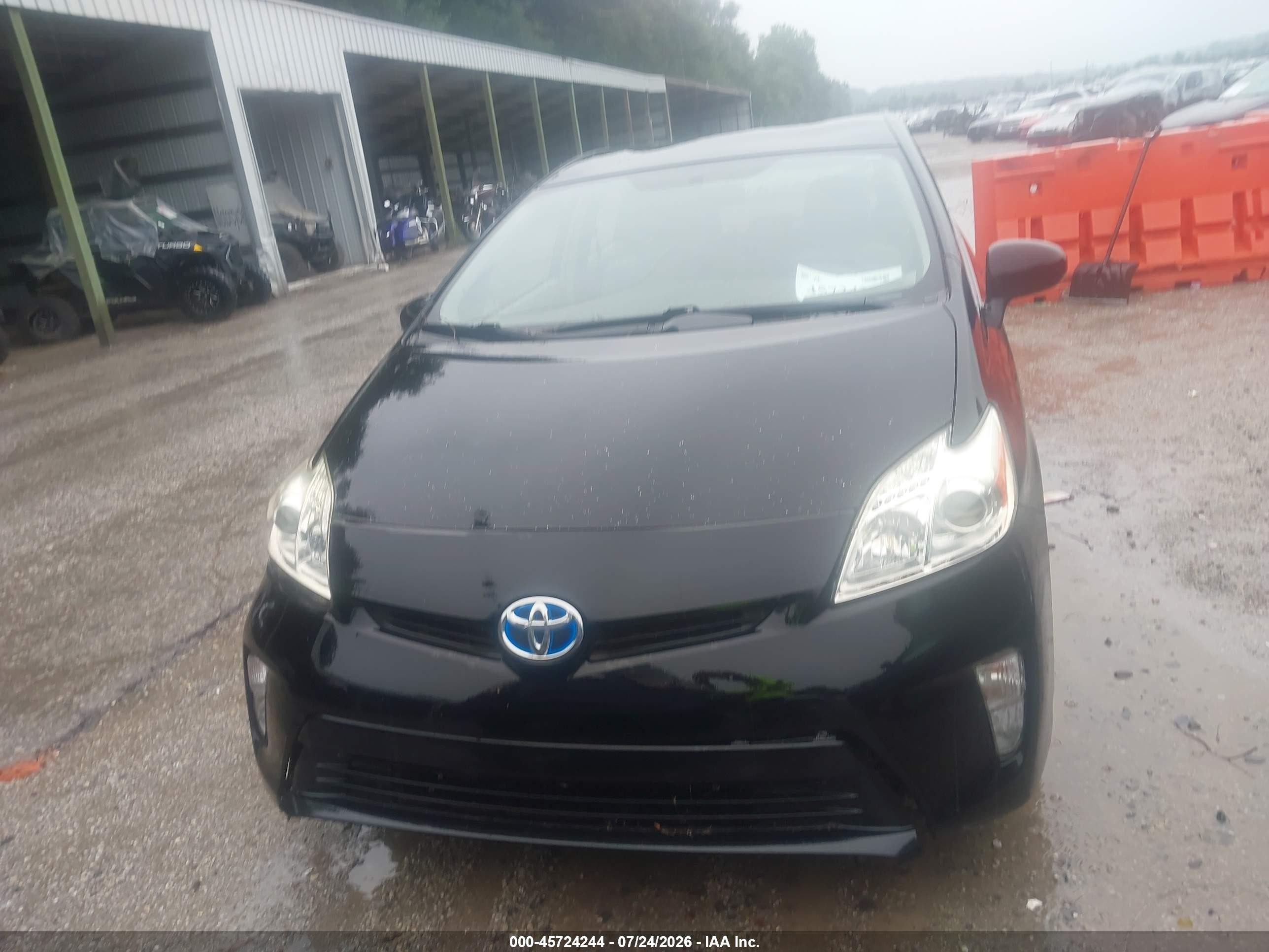 2015 Toyota Prius Two Черный vin: JTDKN3DU7F0396185