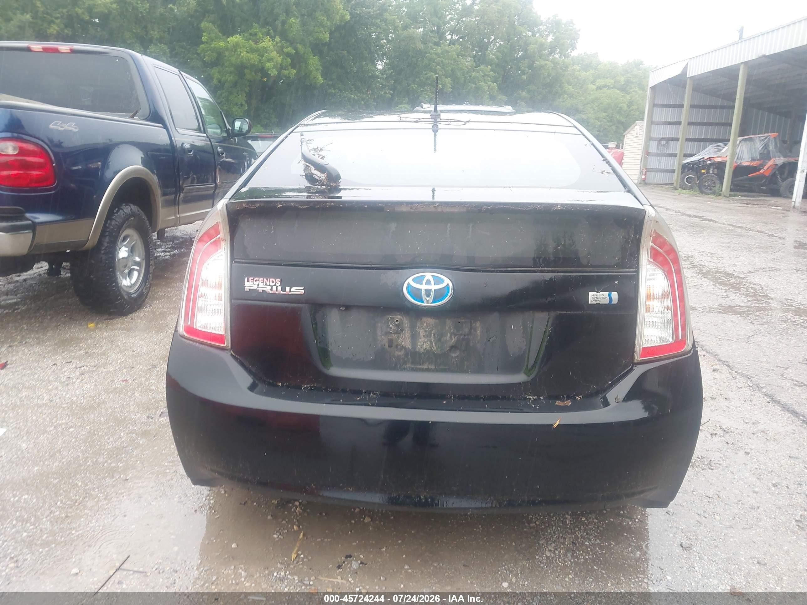 2015 Toyota Prius Two Черный vin: JTDKN3DU7F0396185