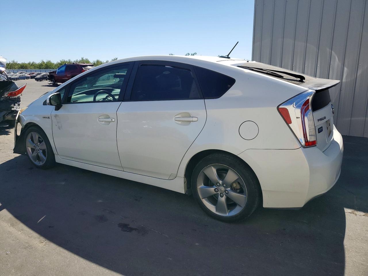 2015 Toyota Prius Persona Series White vin: JTDKN3DU7F0416659