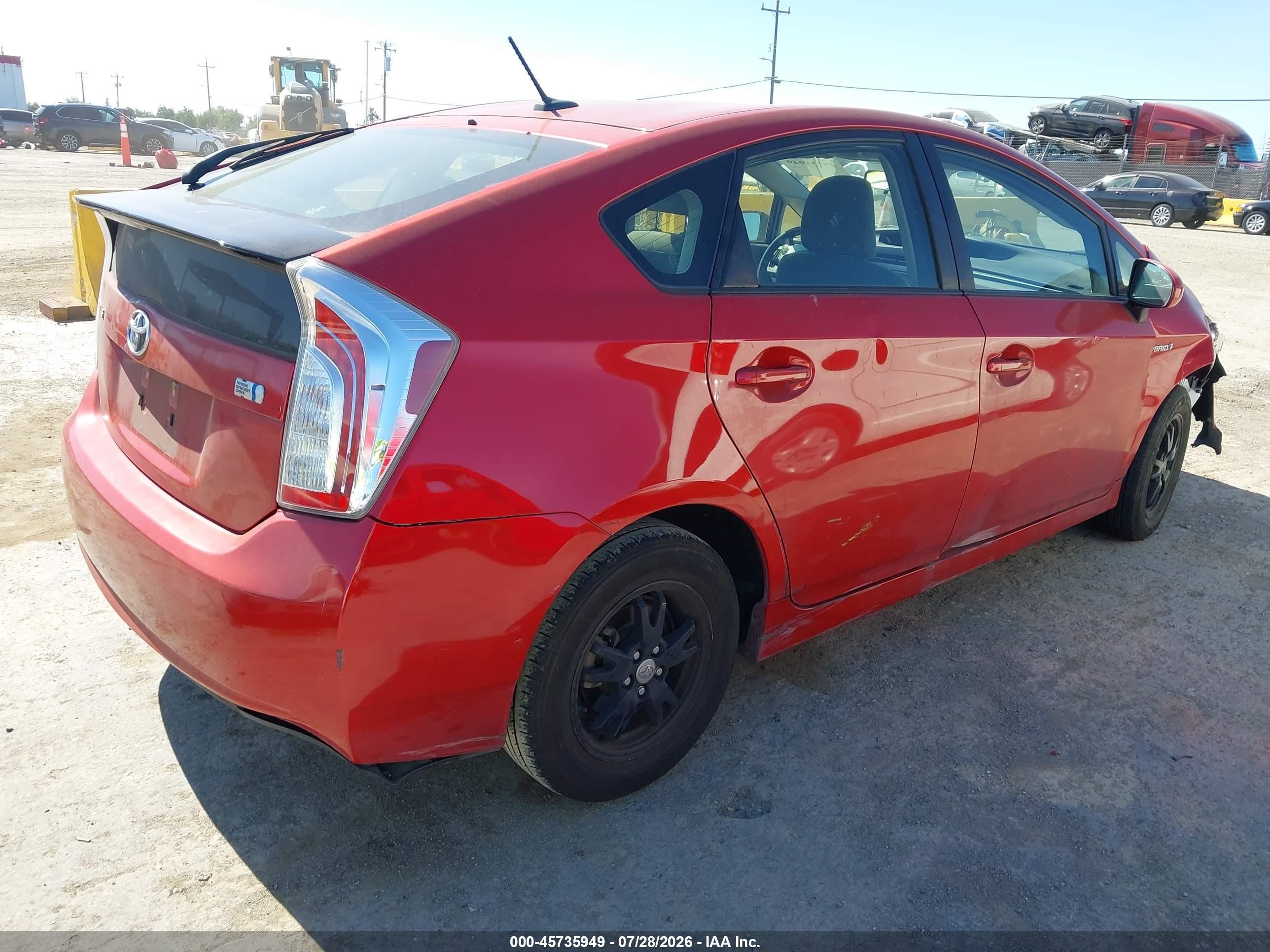2015 Toyota Prius Three Красный vin: JTDKN3DU7F0430352