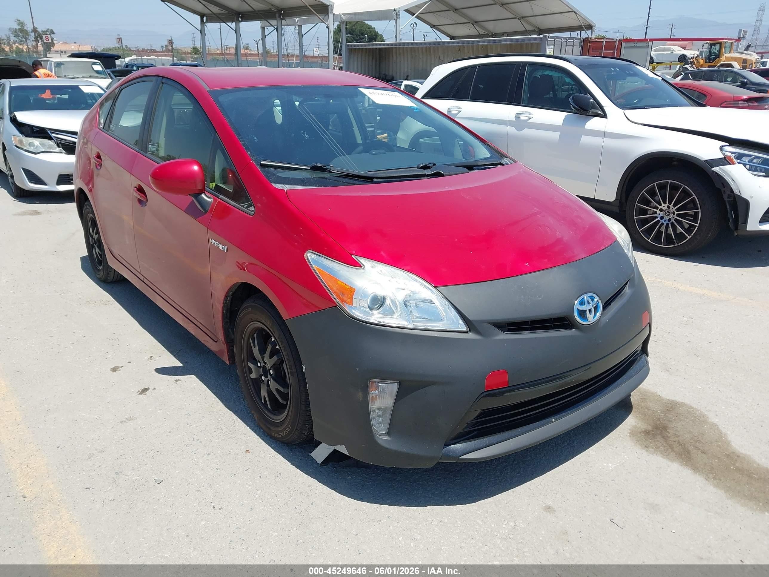 2015 Toyota Prius Two Red vin: JTDKN3DU7F0433591