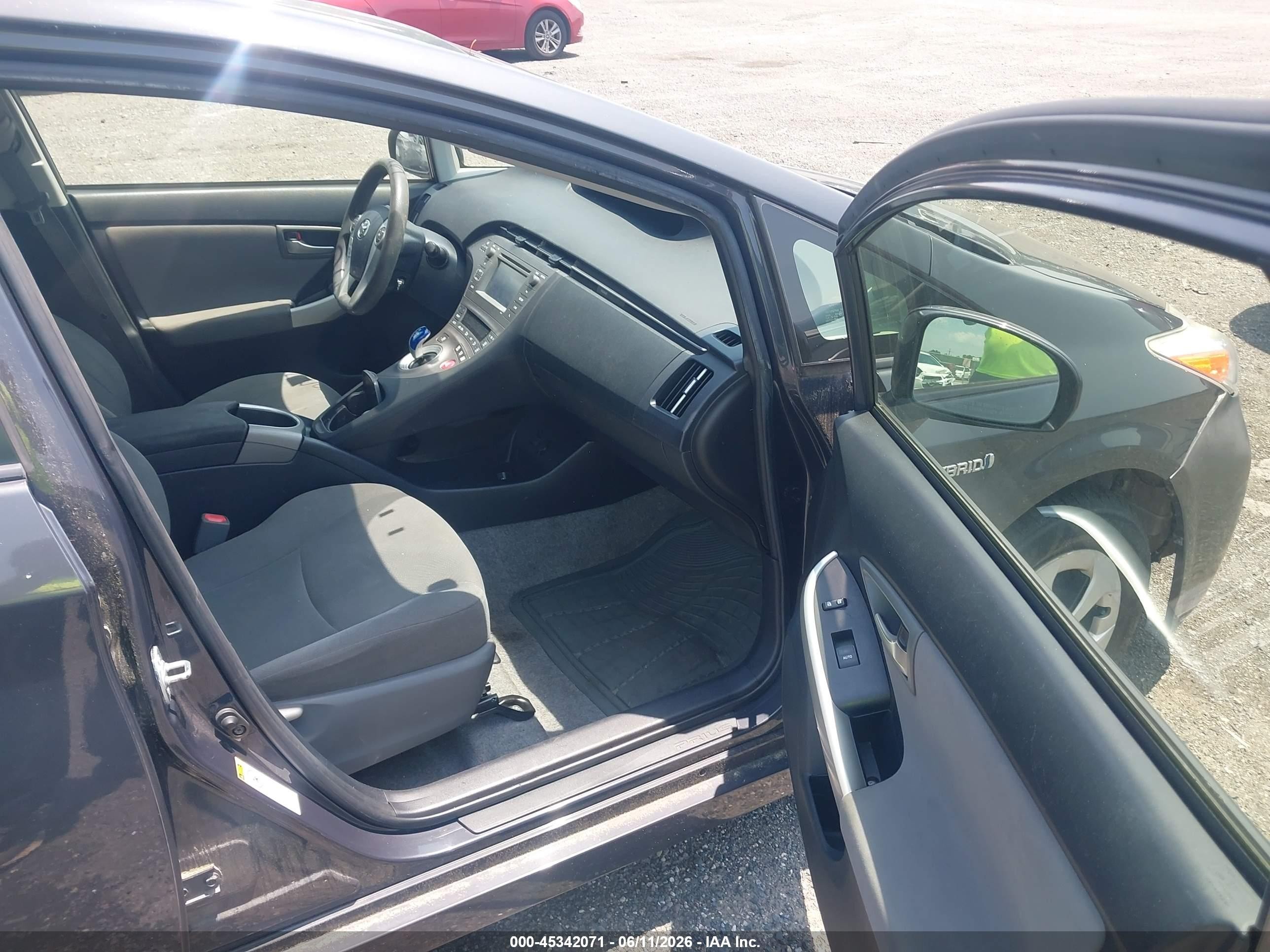 2015 Toyota Prius Two Gray vin: JTDKN3DU7F0437768