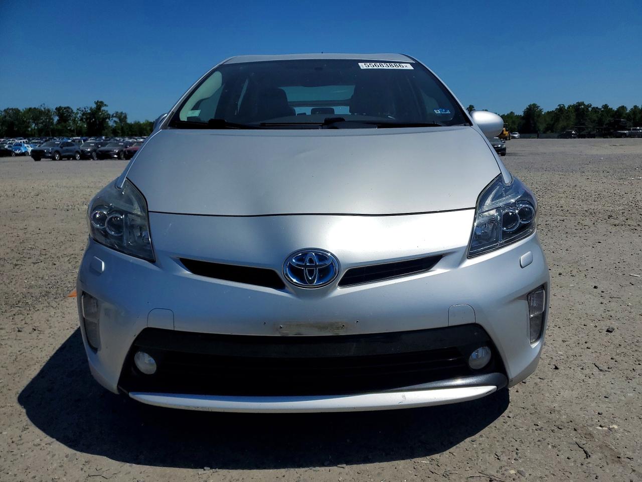 2015 Toyota Prius Five Серебряный vin: JTDKN3DU7F0447040