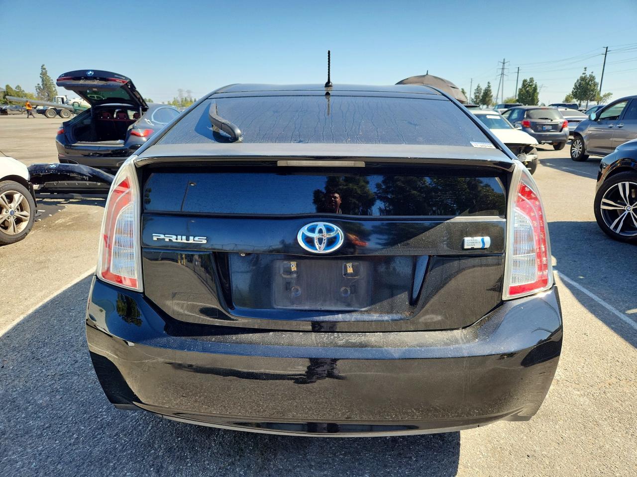 2015 Toyota Prius Two Black vin: JTDKN3DU7F0454019