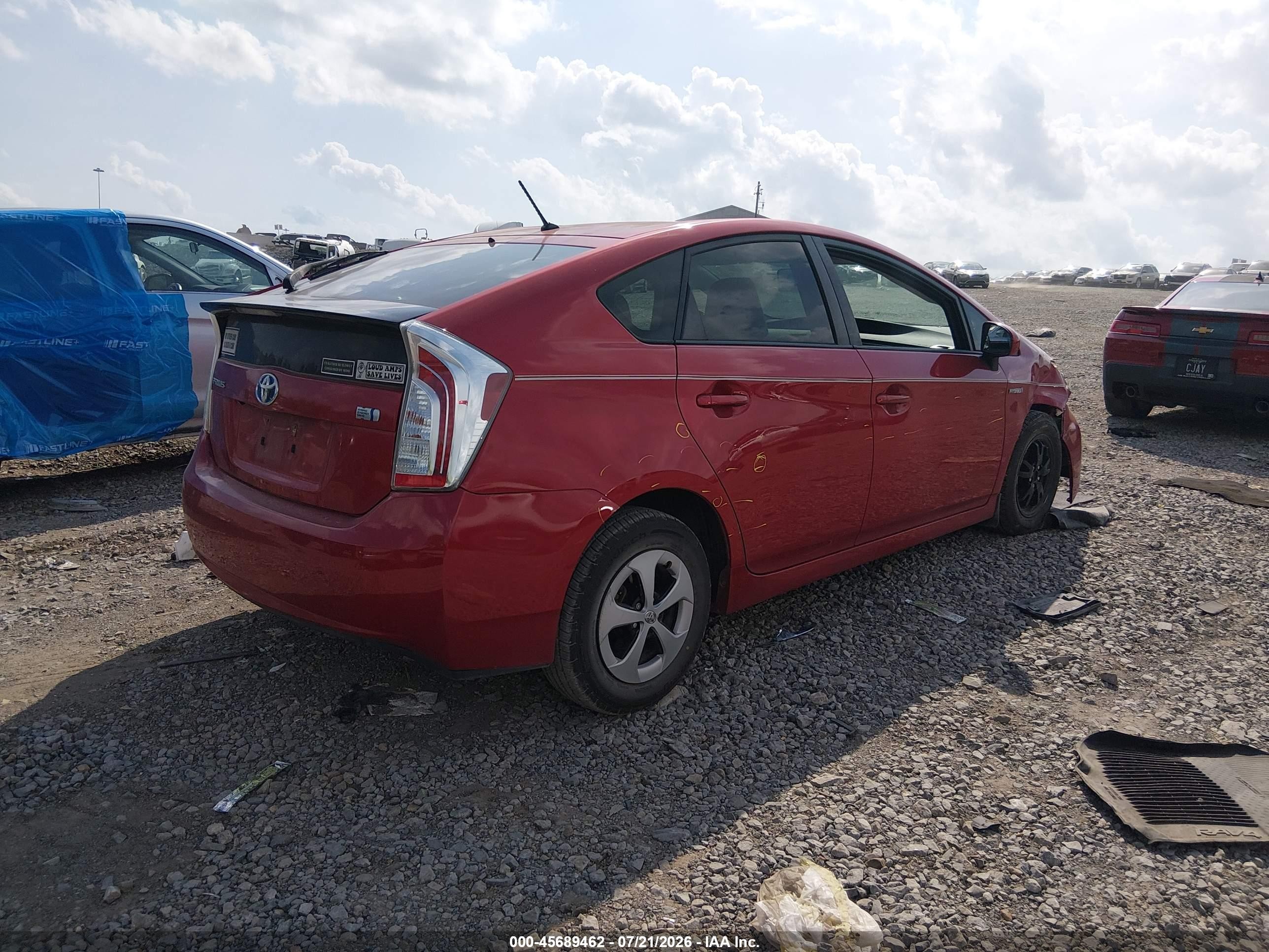 2015 Toyota Prius Two Red vin: JTDKN3DU7F1886197