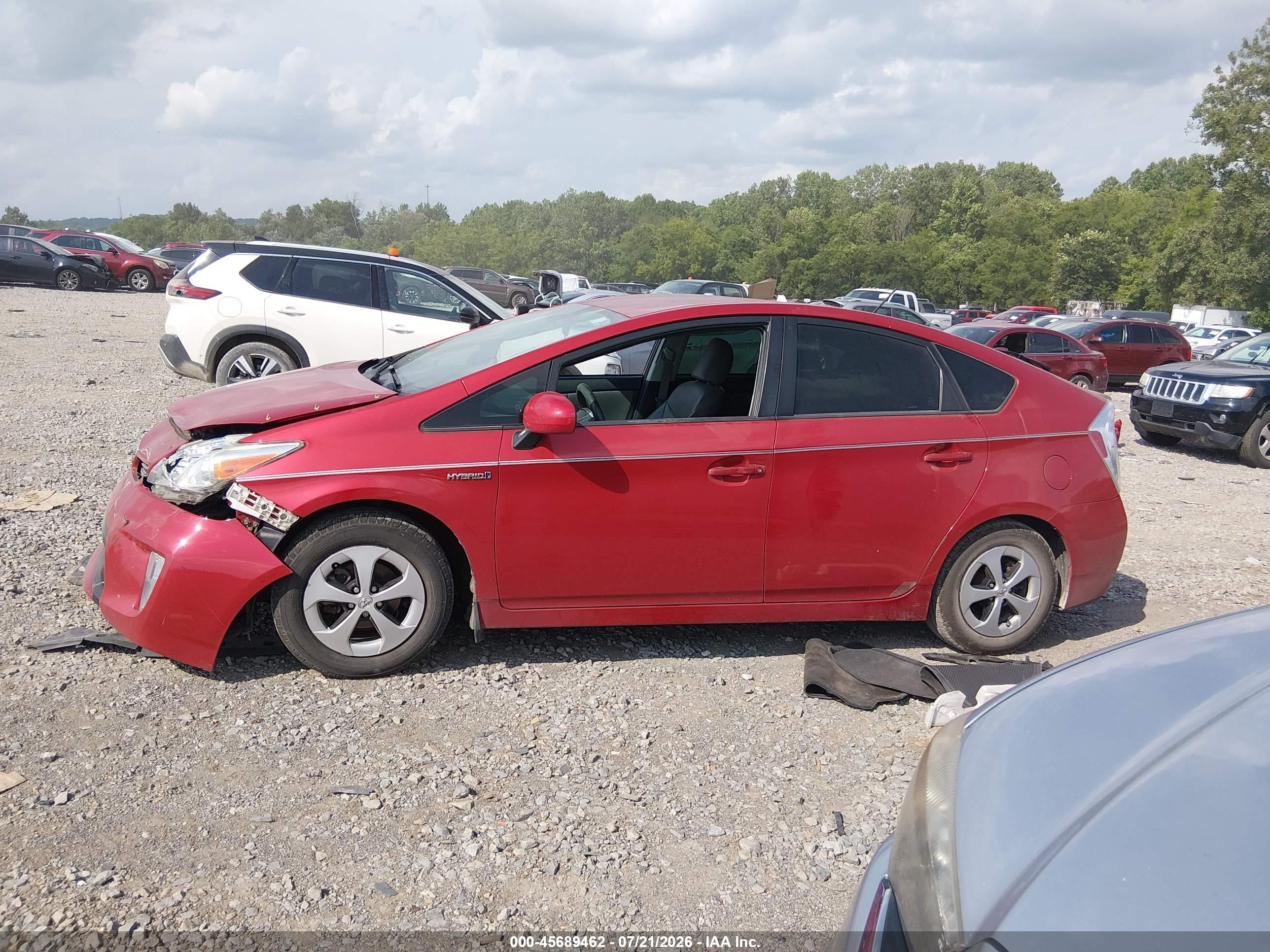 2015 Toyota Prius Two Red vin: JTDKN3DU7F1886197