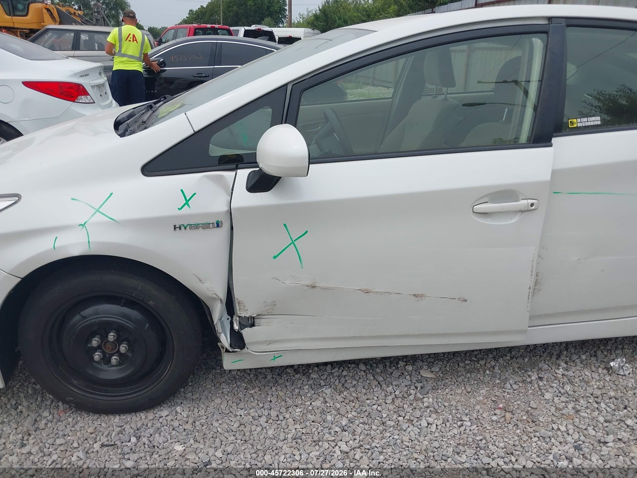 2015 Toyota Prius Three White vin: JTDKN3DU7F1898527