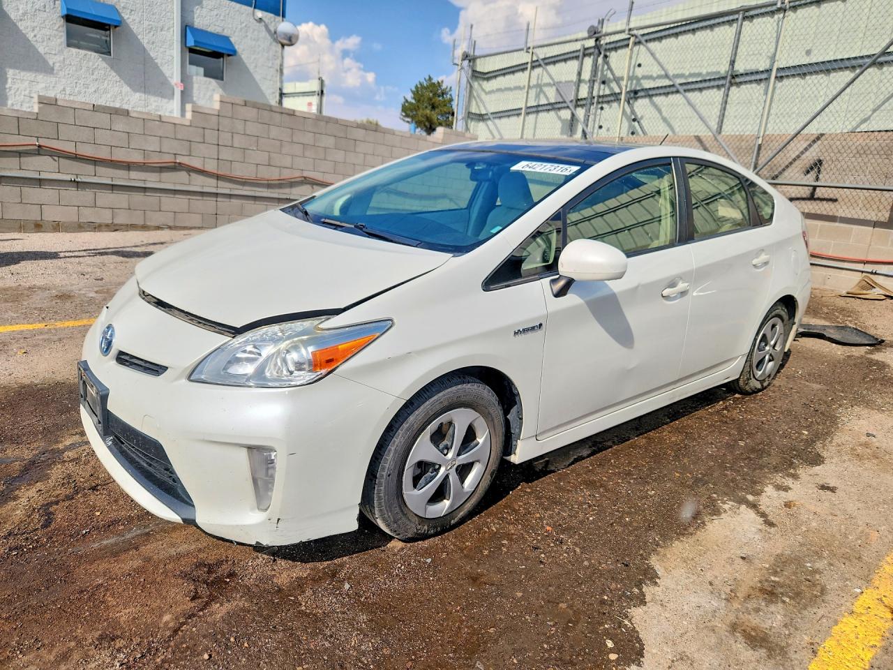 2015 Toyota Prius Three Белый vin: JTDKN3DU7F1902883