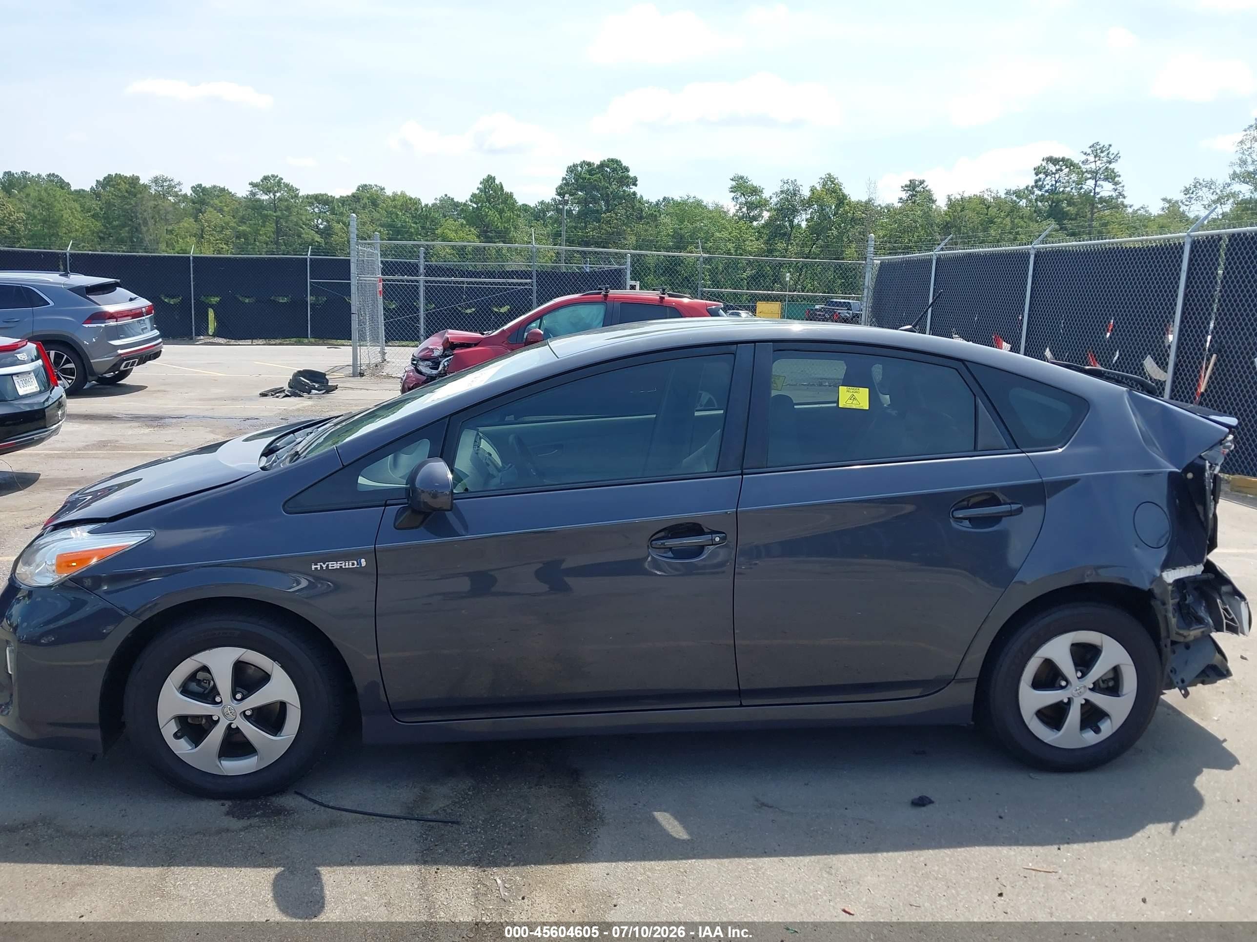 2015 Toyota Prius Two Gray vin: JTDKN3DU7F1907744