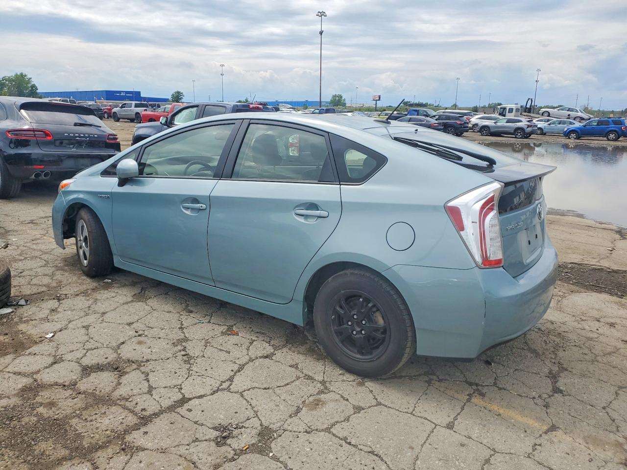 2015 Toyota Prius Three Blue vin: JTDKN3DU7F1944406