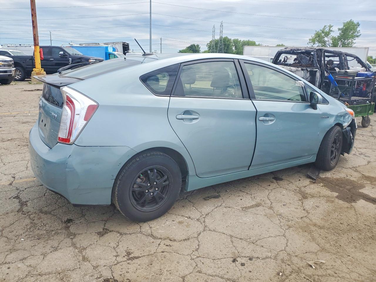 2015 Toyota Prius Three Blue vin: JTDKN3DU7F1944406