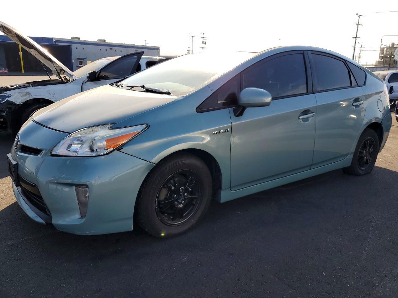 2015 Toyota Prius Three Green vin: JTDKN3DU7F1962713
