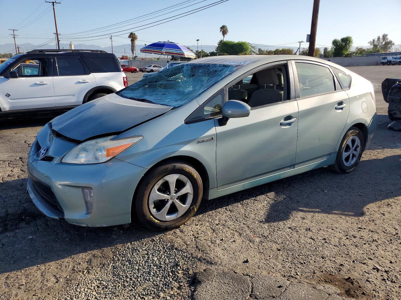 2015 Toyota Prius Three Turquoise vin: JTDKN3DU7F1976532