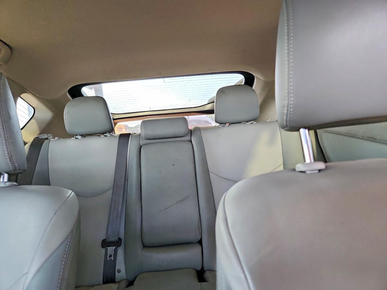 2015 Toyota Prius Four Gray vin: JTDKN3DU7F1986638