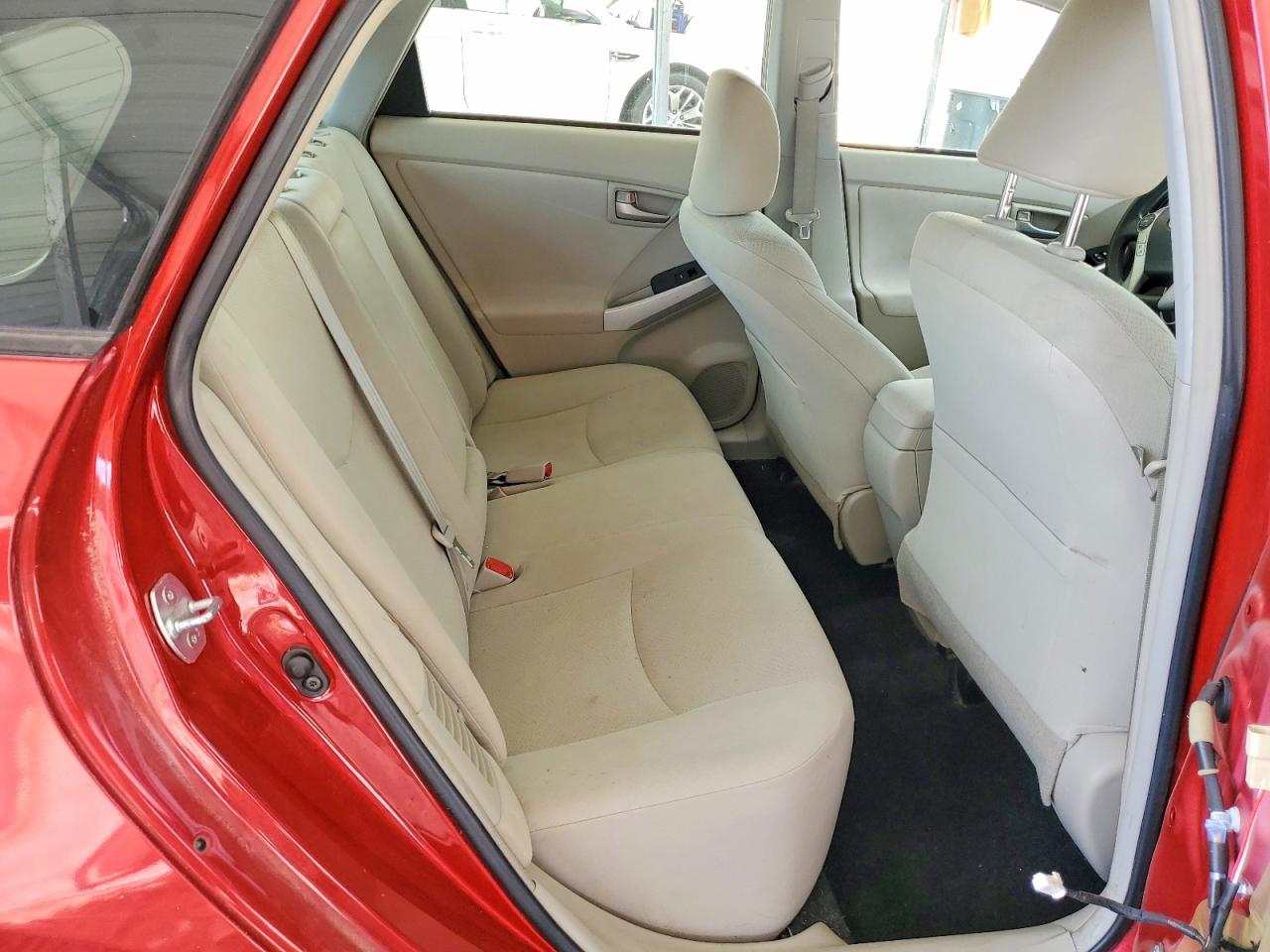 2015 Toyota Prius Two Red vin: JTDKN3DU7F1995985
