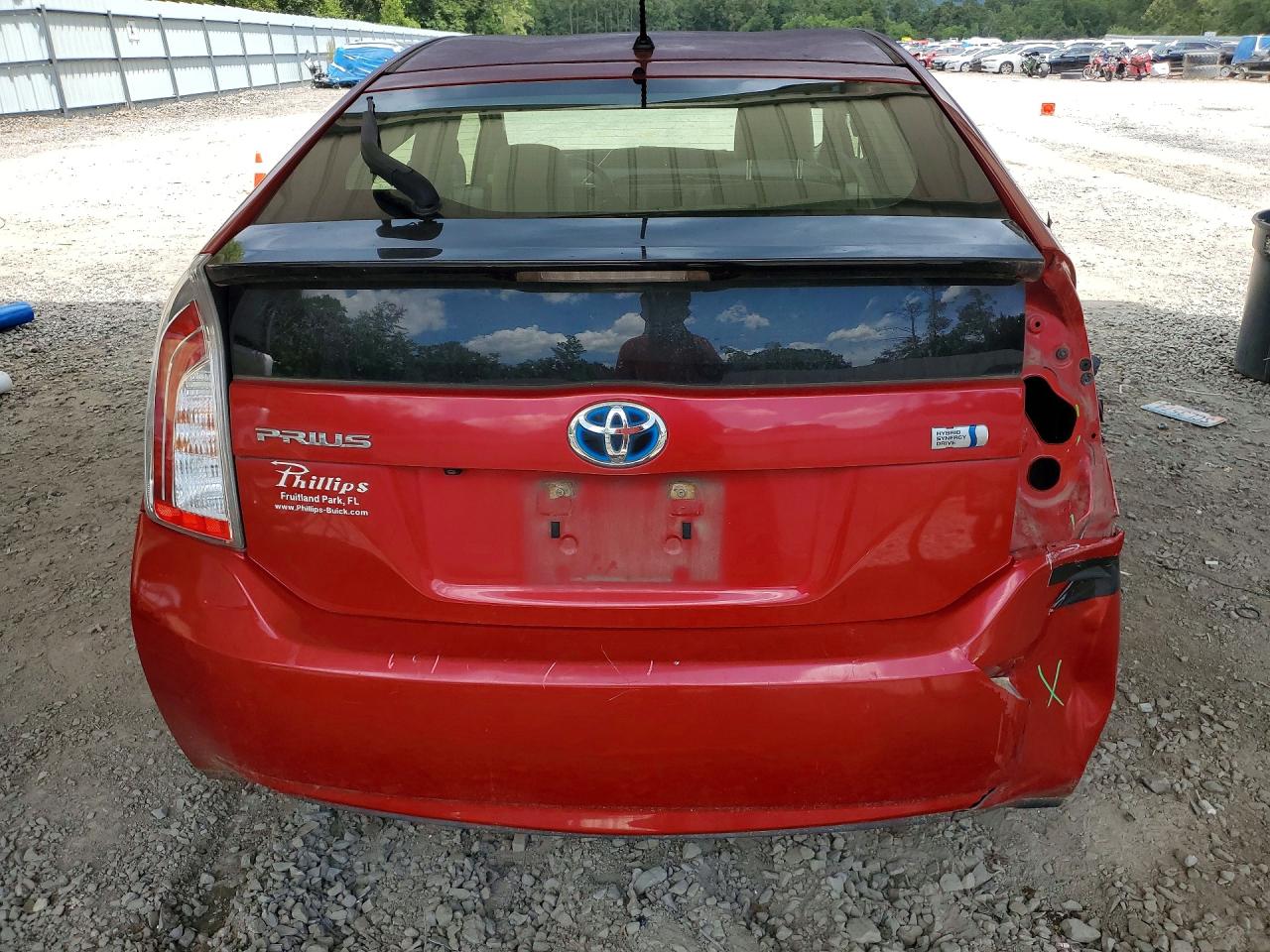 2015 Toyota Prius Two Red vin: JTDKN3DU7F1995985