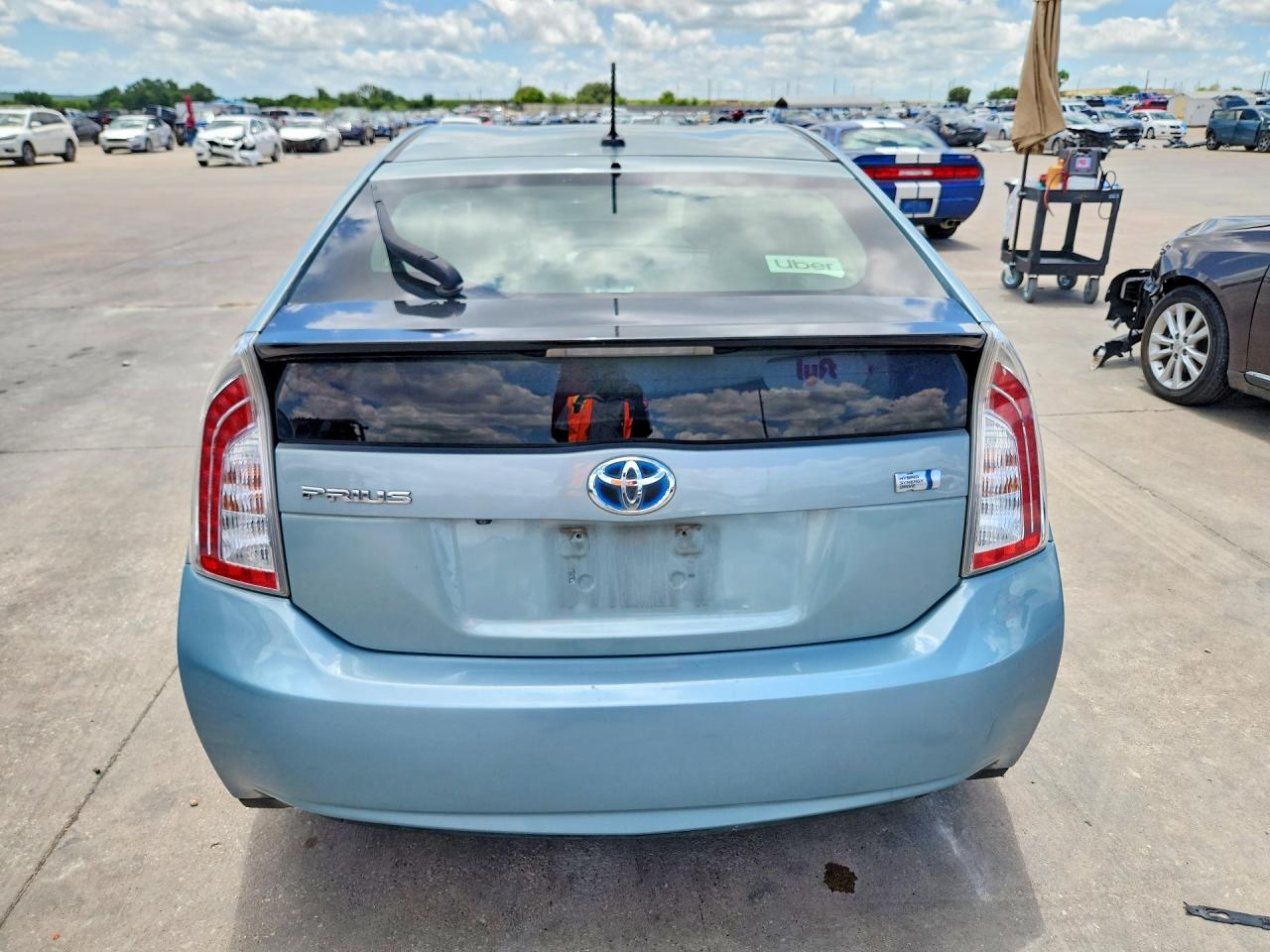 2015 Toyota Prius Four Gray vin: JTDKN3DU7F2003399