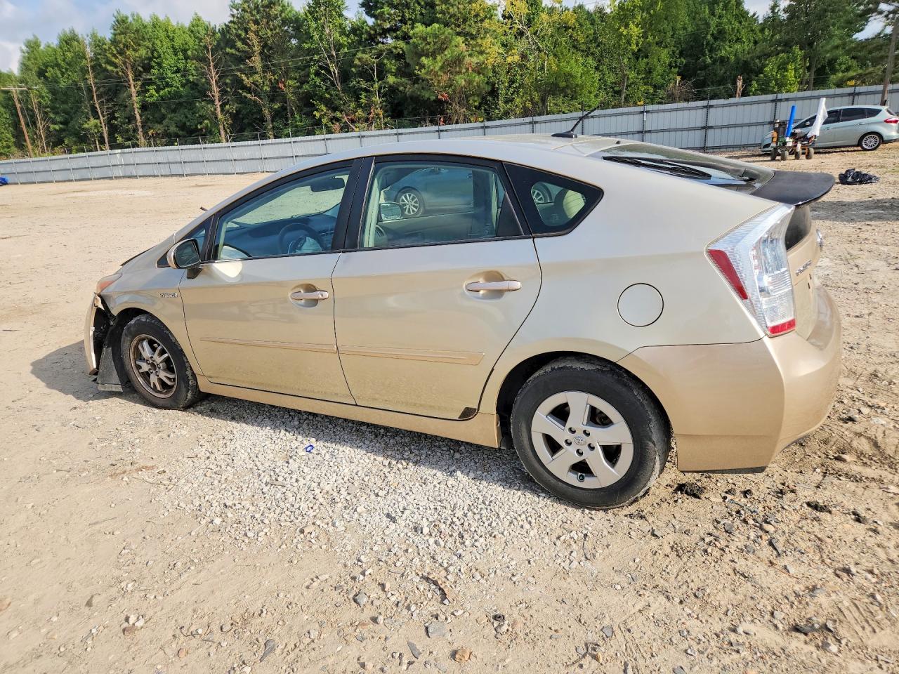 2010 Toyota Prius Ii Tan vin: JTDKN3DU8A0098205