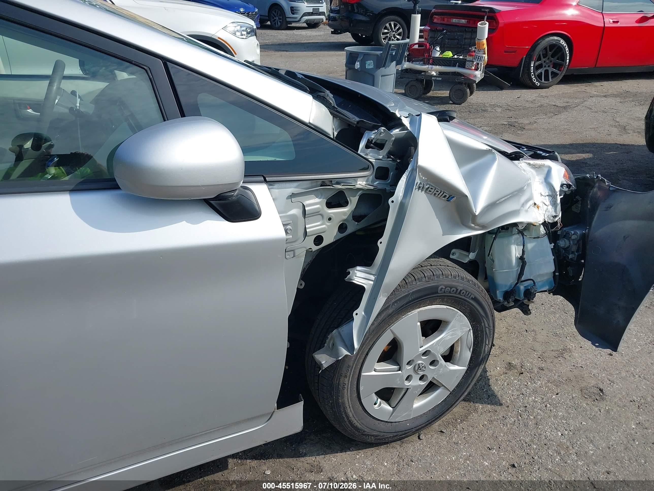 2010 Toyota Prius Iii Silver vin: JTDKN3DU8A0099788