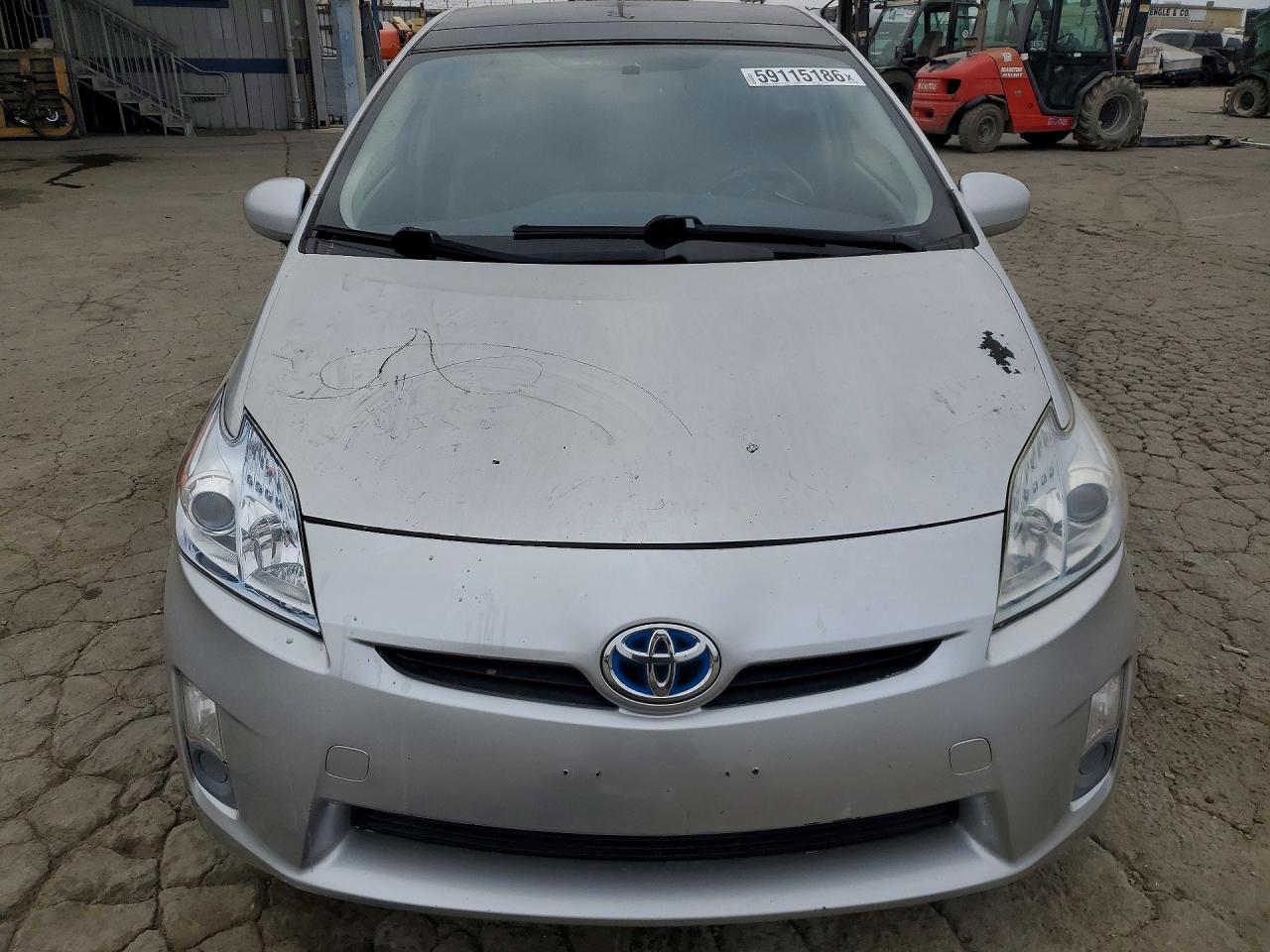 2010 Toyota Prius Iv Серебряный vin: JTDKN3DU8A0102107