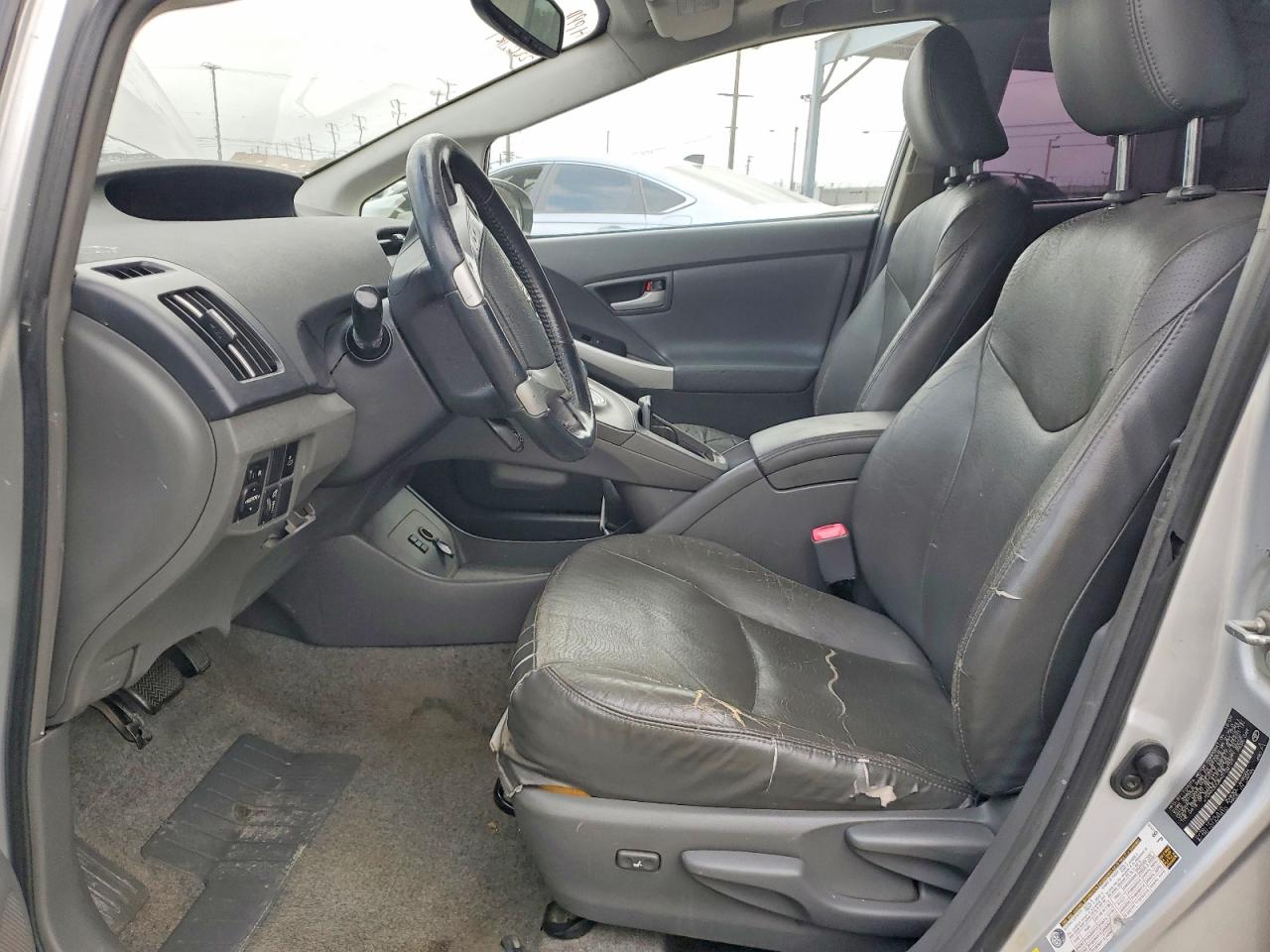 2010 Toyota Prius Iv Серебряный vin: JTDKN3DU8A0102107