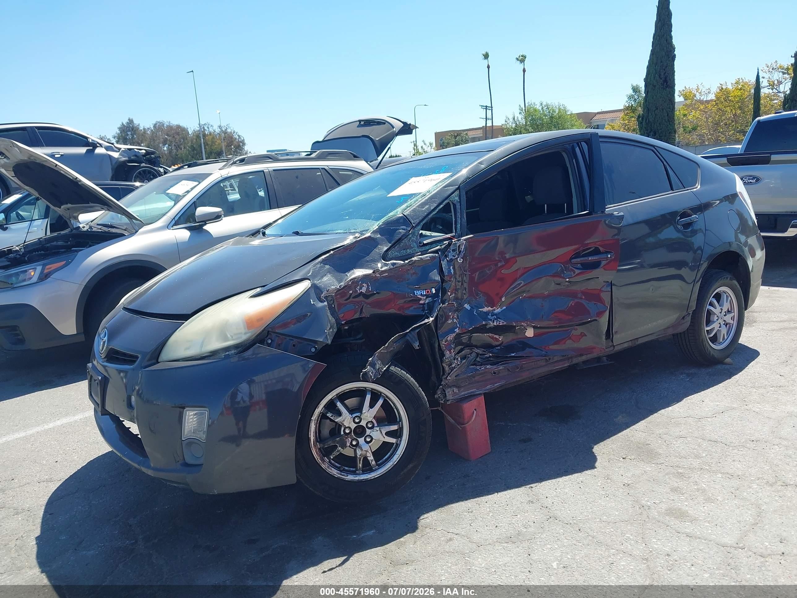 2010 Toyota Prius Iii Gray vin: JTDKN3DU8A0154577