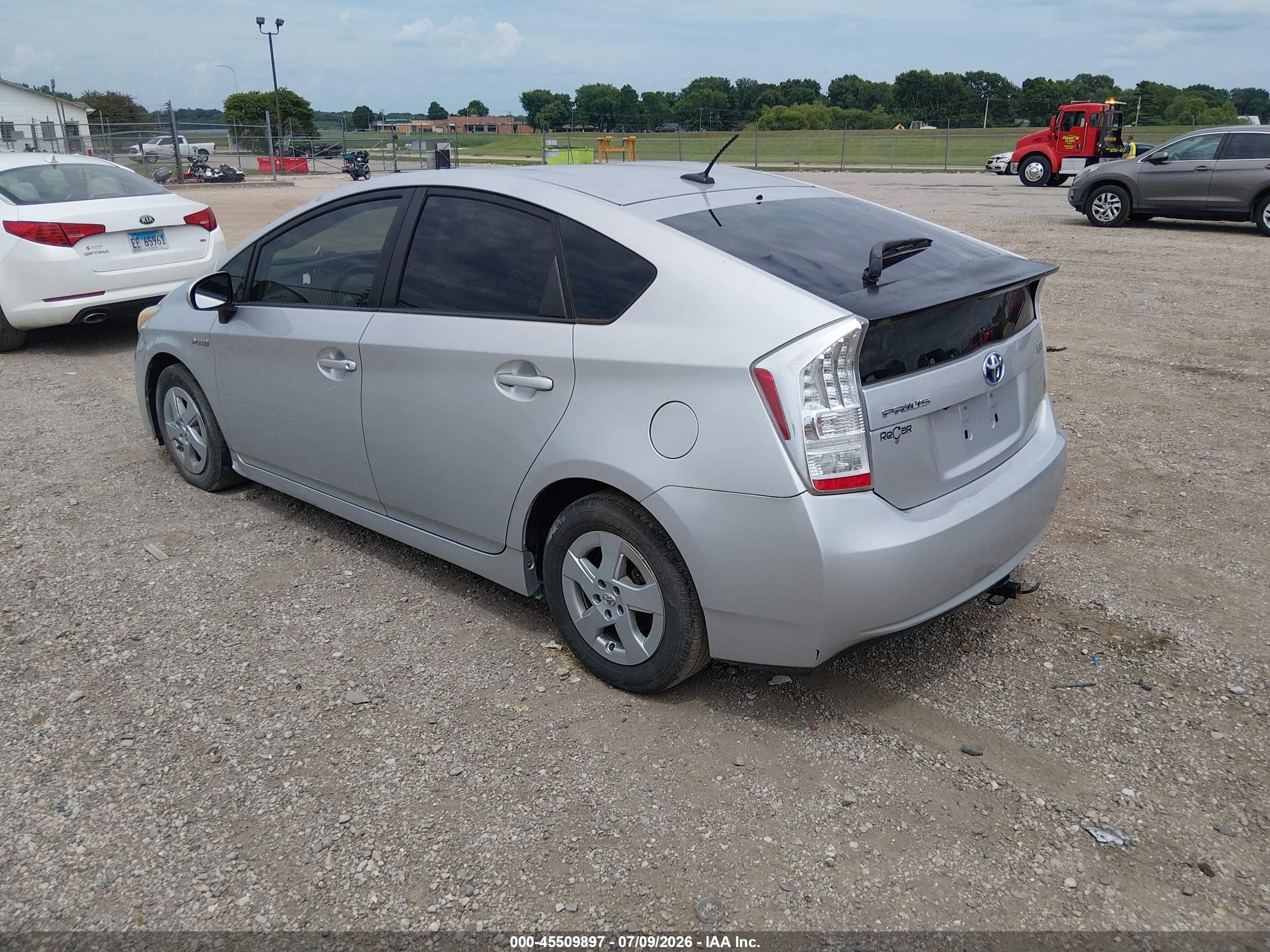 2010 Toyota Prius Iii Silver vin: JTDKN3DU8A5080080