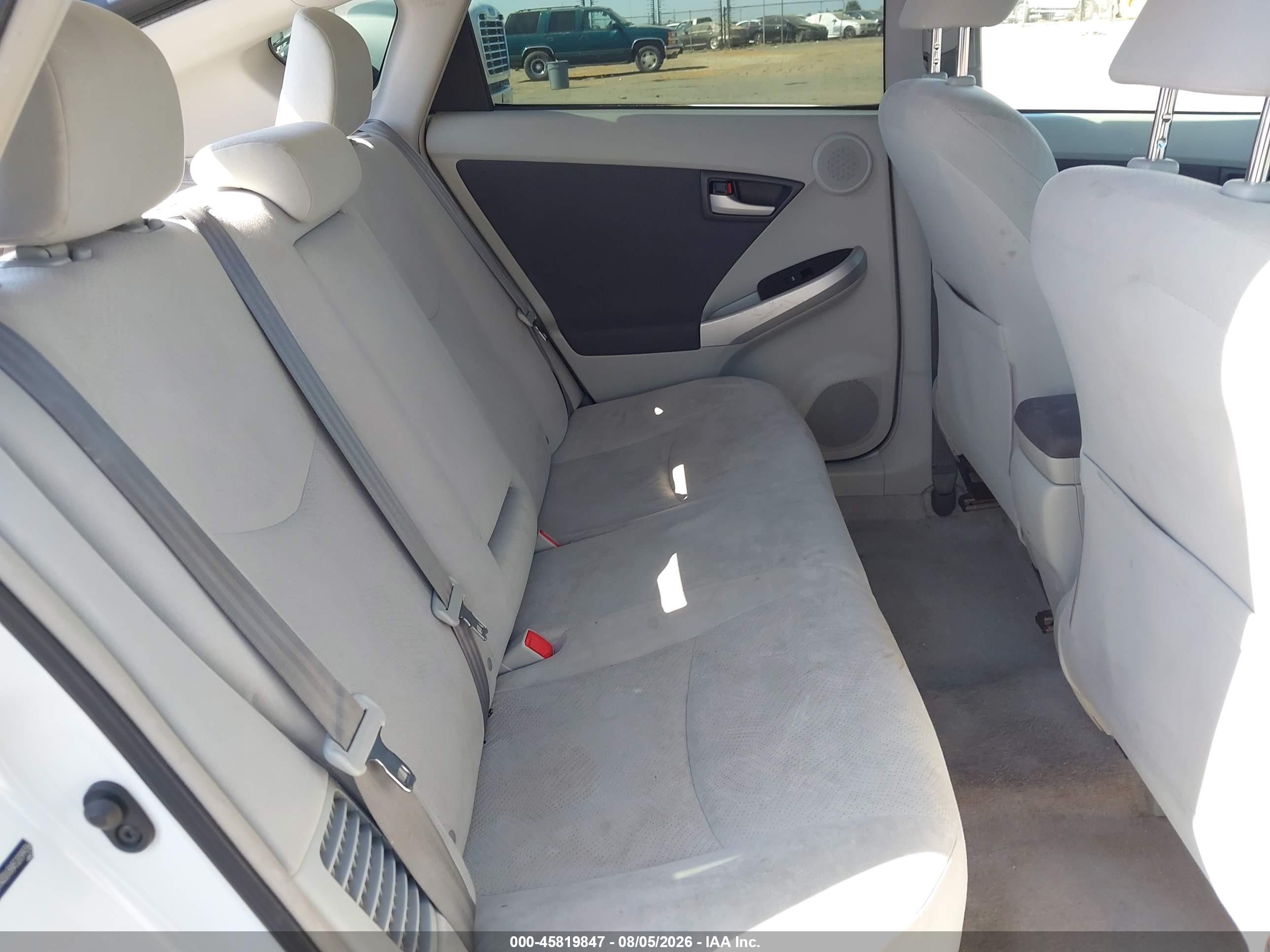 2010 Toyota Prius Iii White vin: JTDKN3DU8A5209936