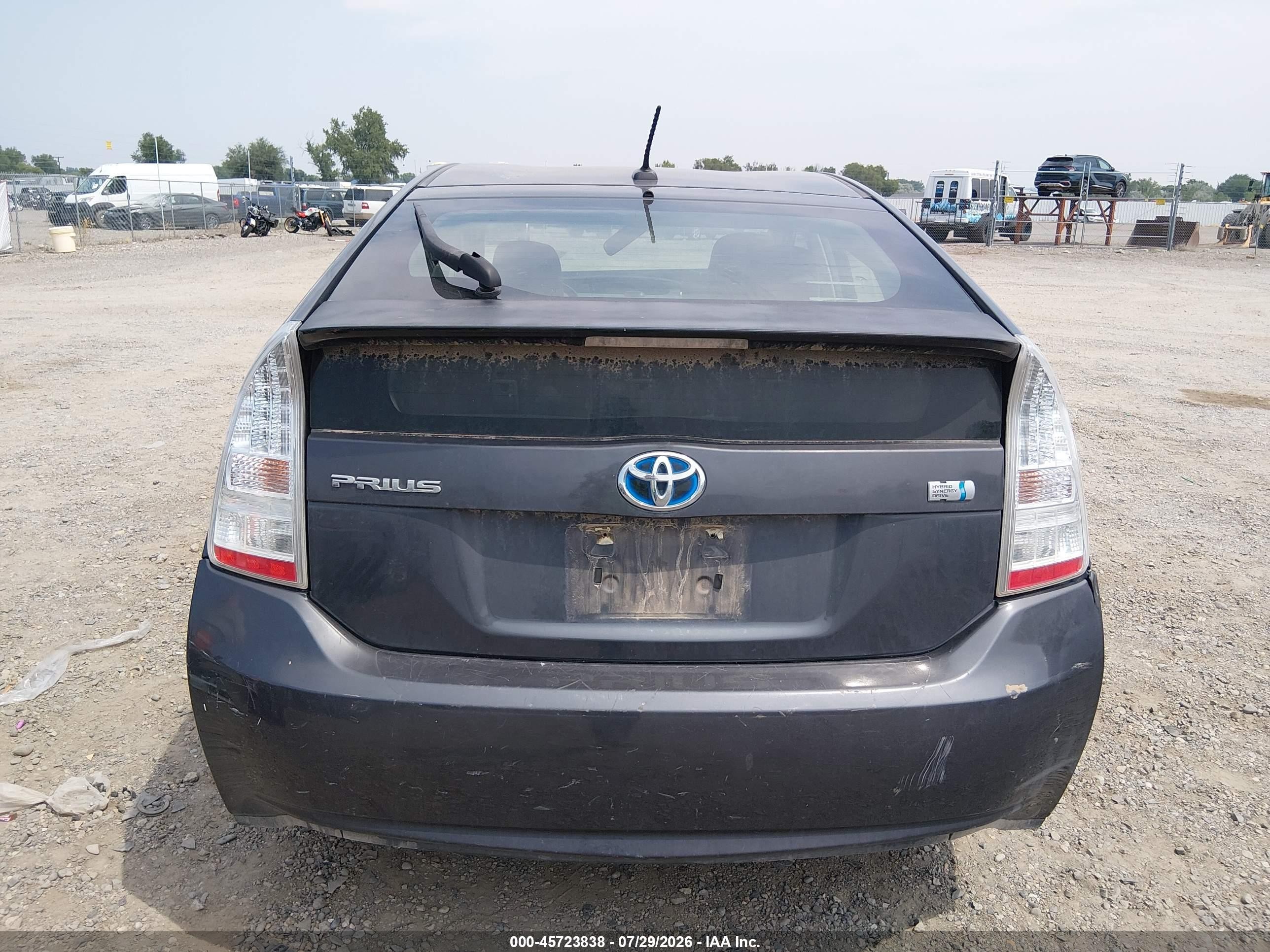 2011 Toyota Prius Two Серый vin: JTDKN3DU8B0252784