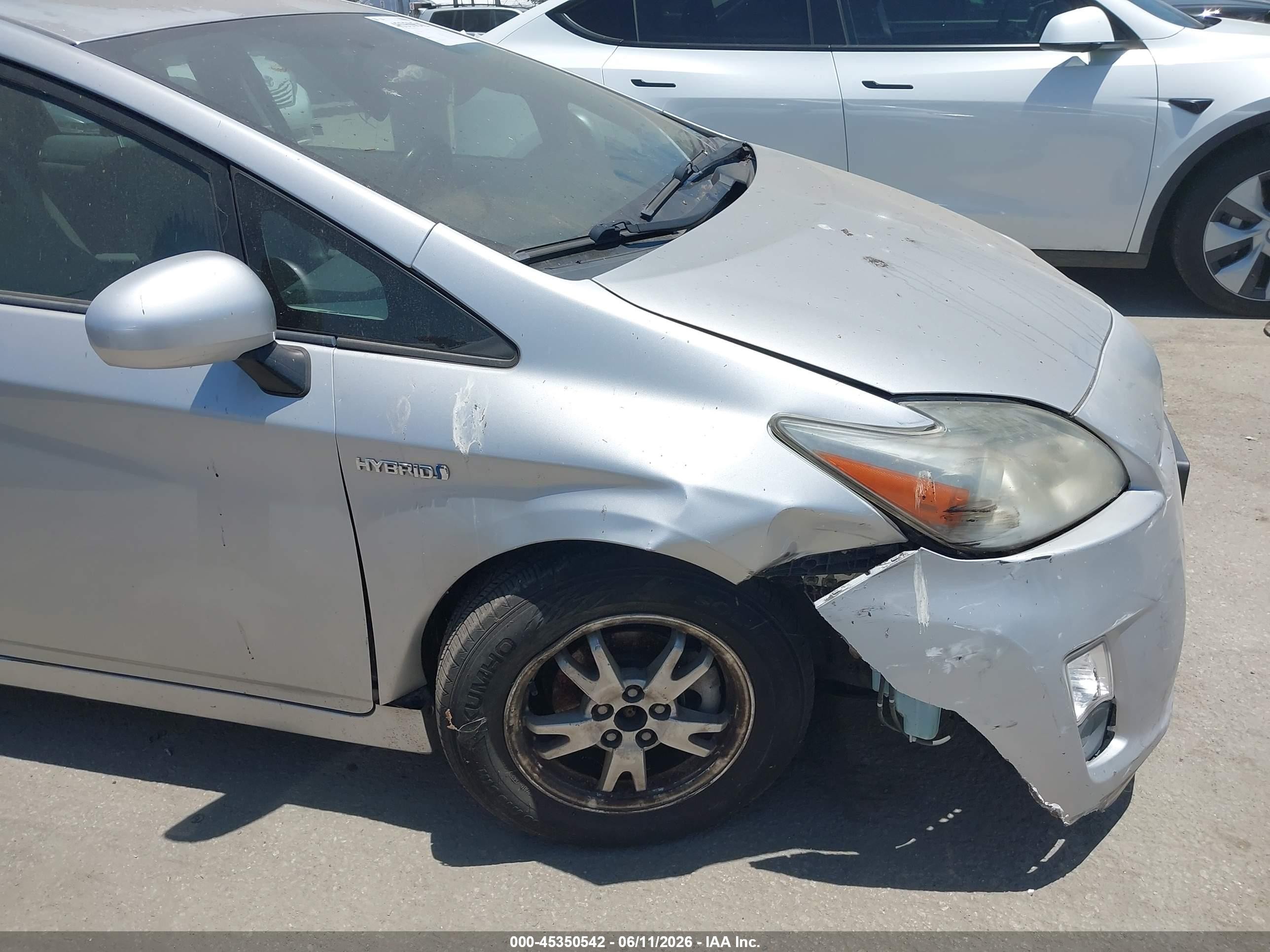 2011 Toyota Prius Two Gray vin: JTDKN3DU8B0265745