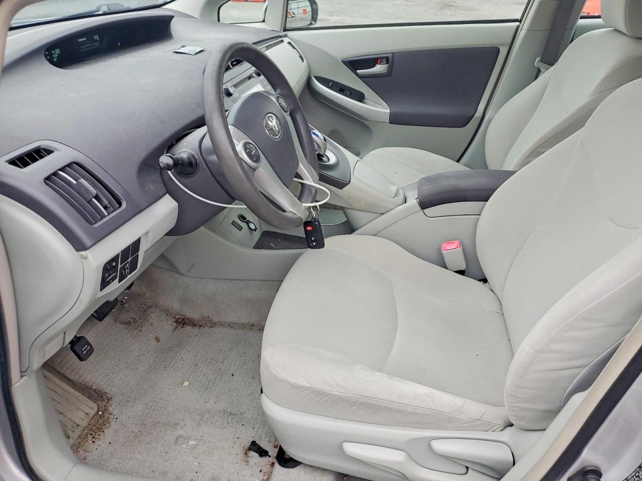 2011 Toyota Prius Silver vin: JTDKN3DU8B1473666