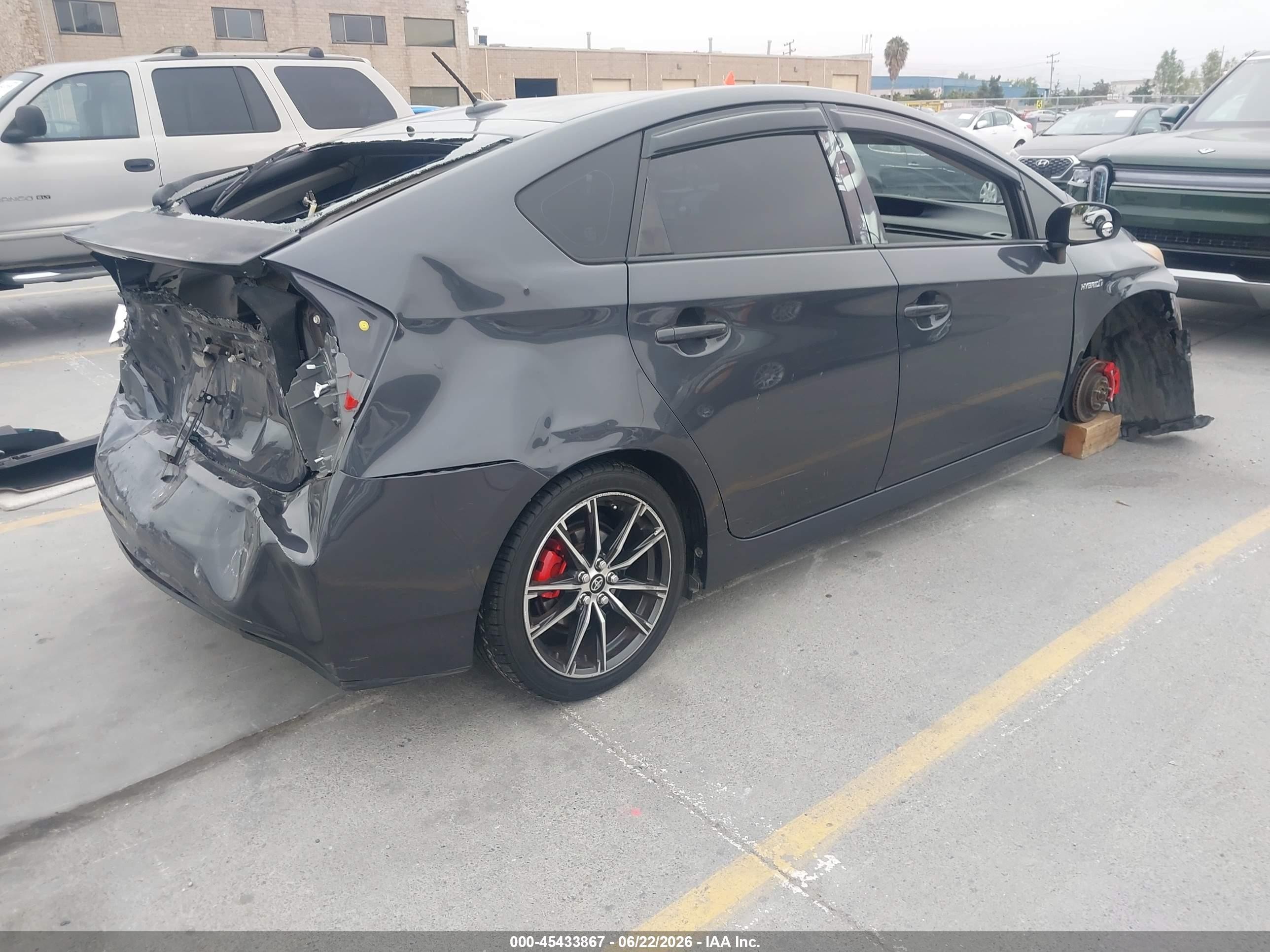 2011 Toyota Prius Two Green vin: JTDKN3DU8B5308659