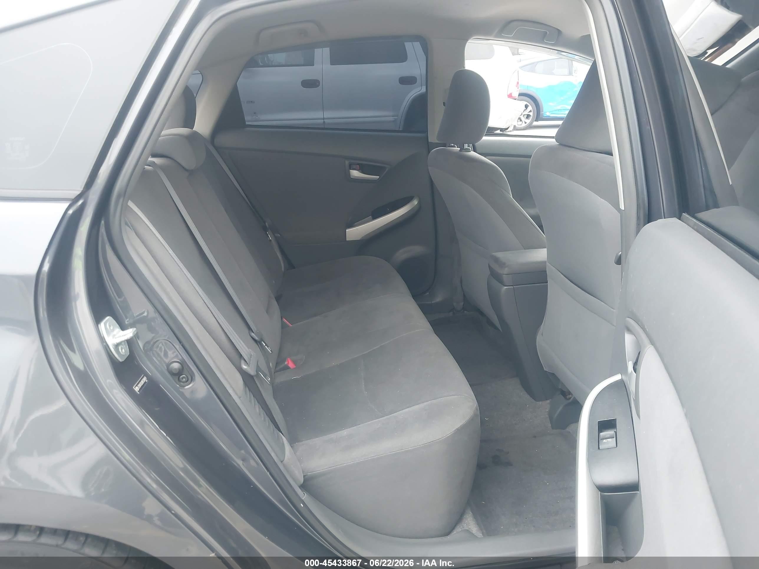 2011 Toyota Prius Two Green vin: JTDKN3DU8B5308659