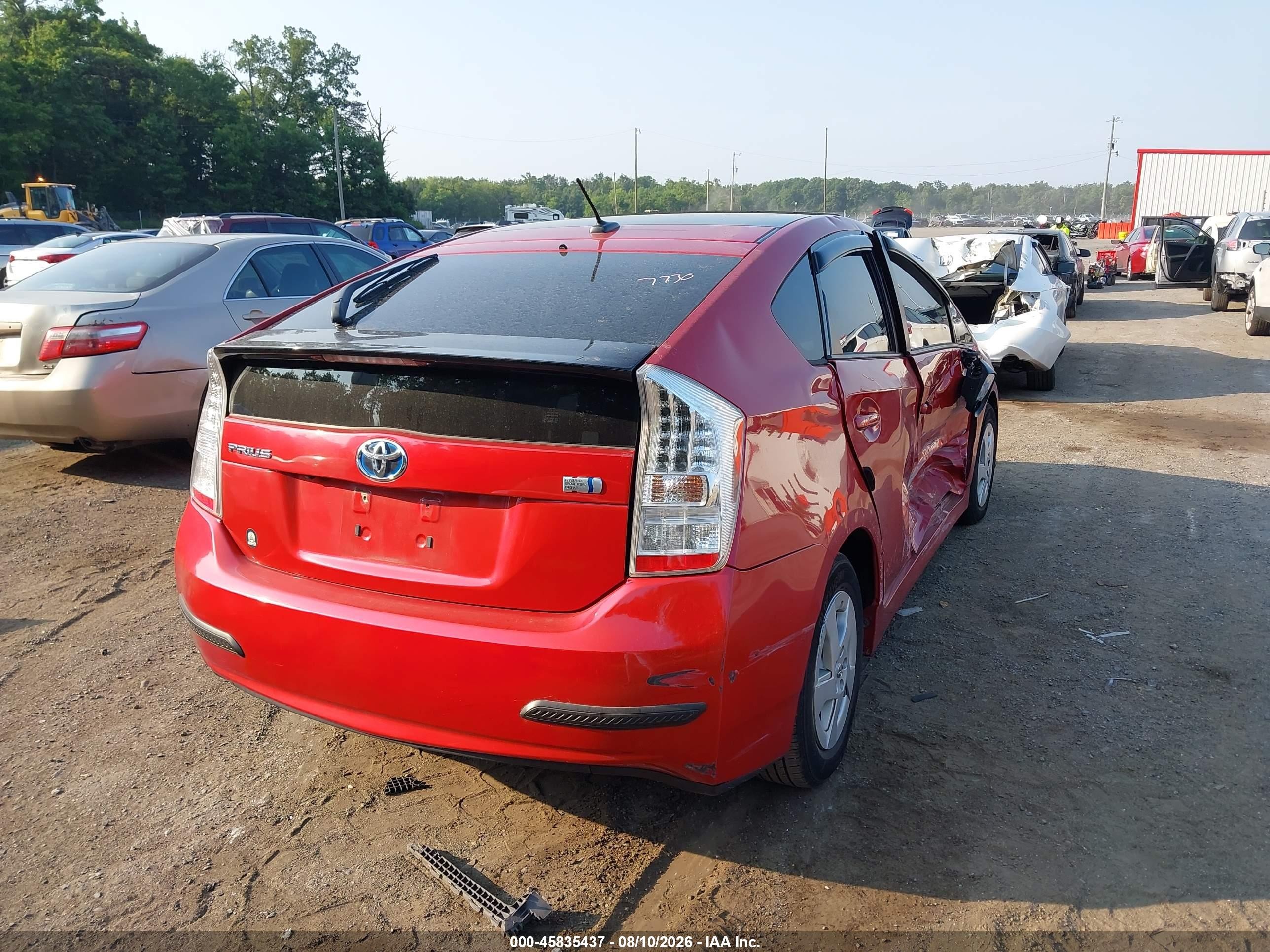 2011 Toyota Prius Three Red vin: JTDKN3DU8B5339300
