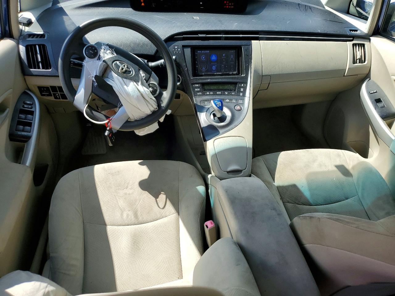2011 Toyota Prius Two Blue vin: JTDKN3DU8B5355271