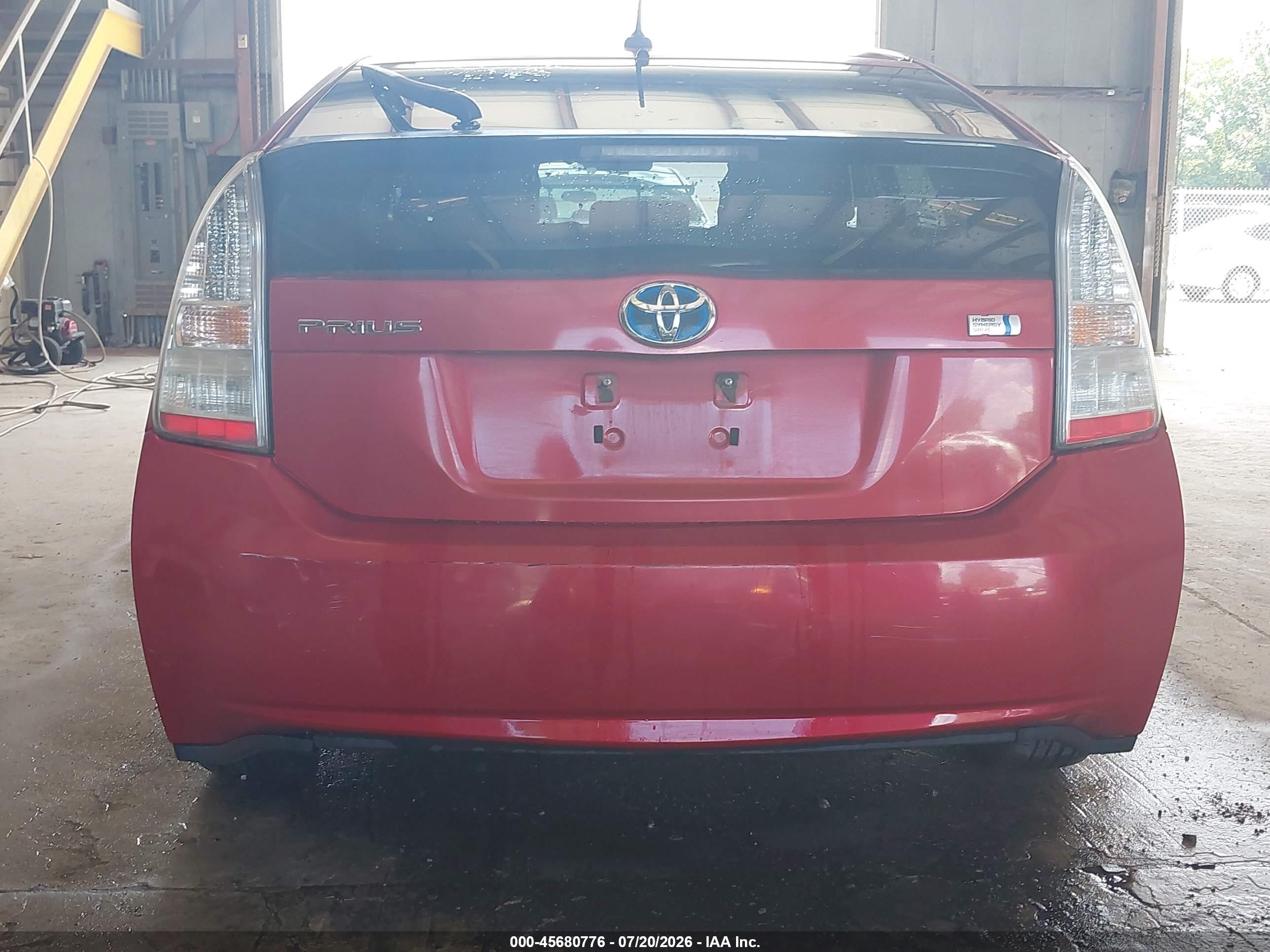 2011 Toyota Prius Two Red vin: JTDKN3DU8B5373494