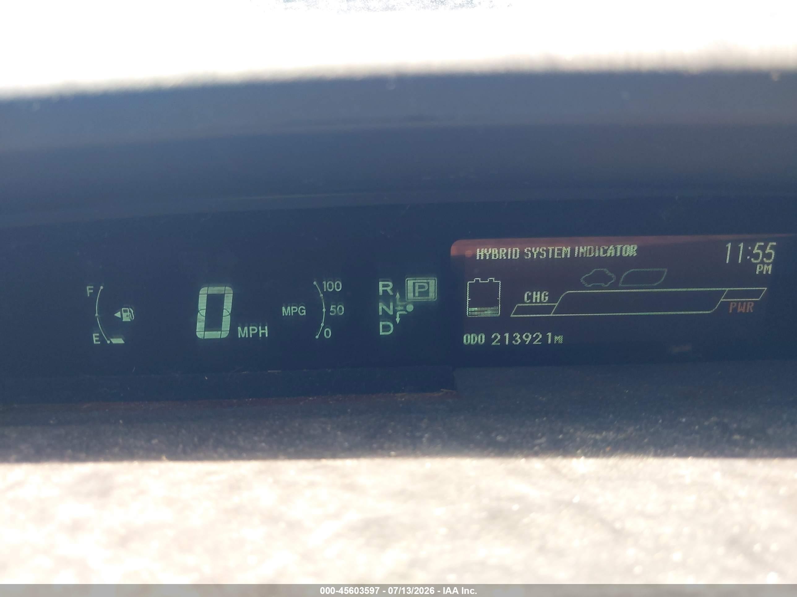 2012 Toyota Prius Three Серебряный vin: JTDKN3DU8C0333964
