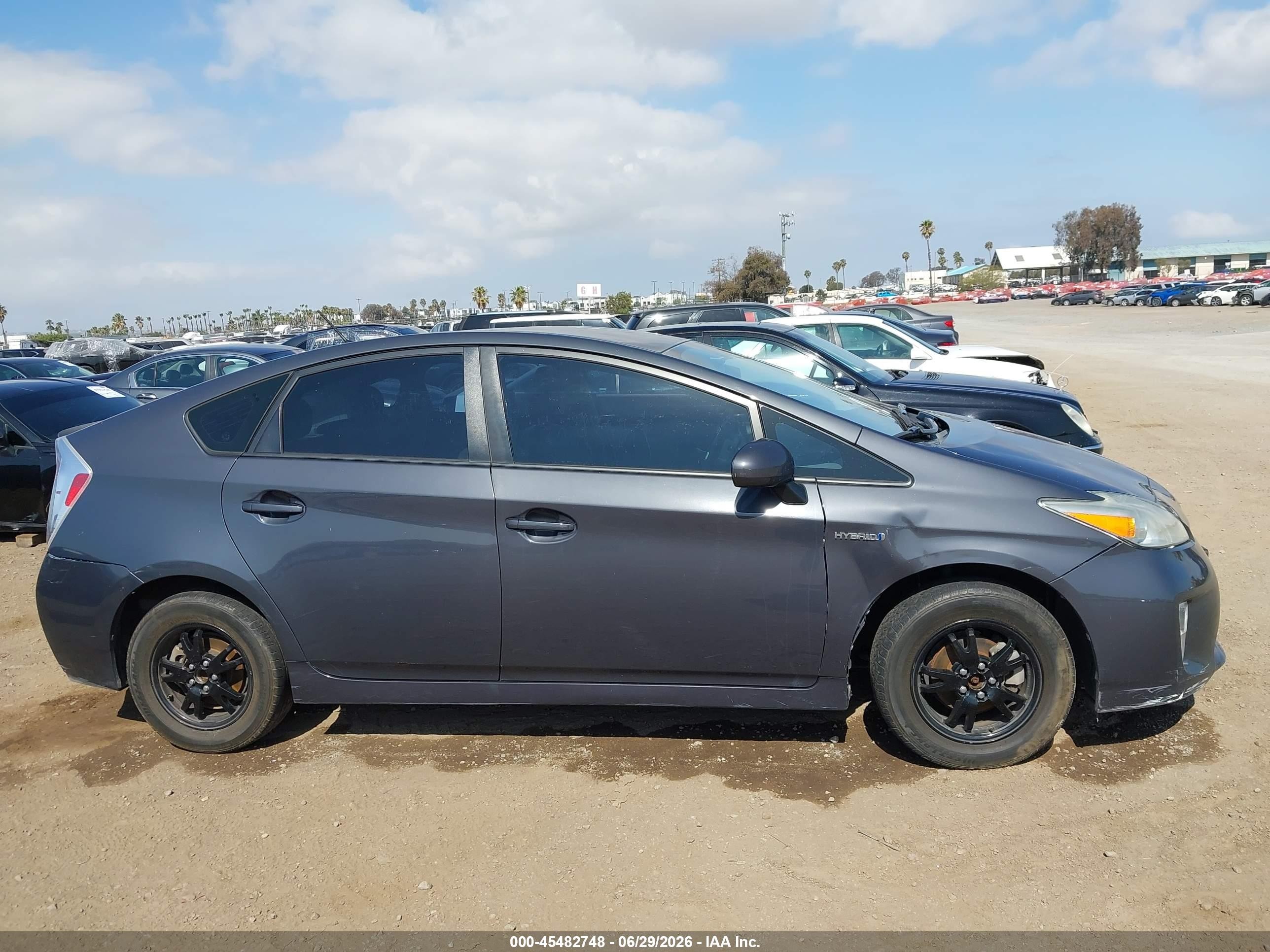 2012 Toyota Prius Four Gray vin: JTDKN3DU8C1493885