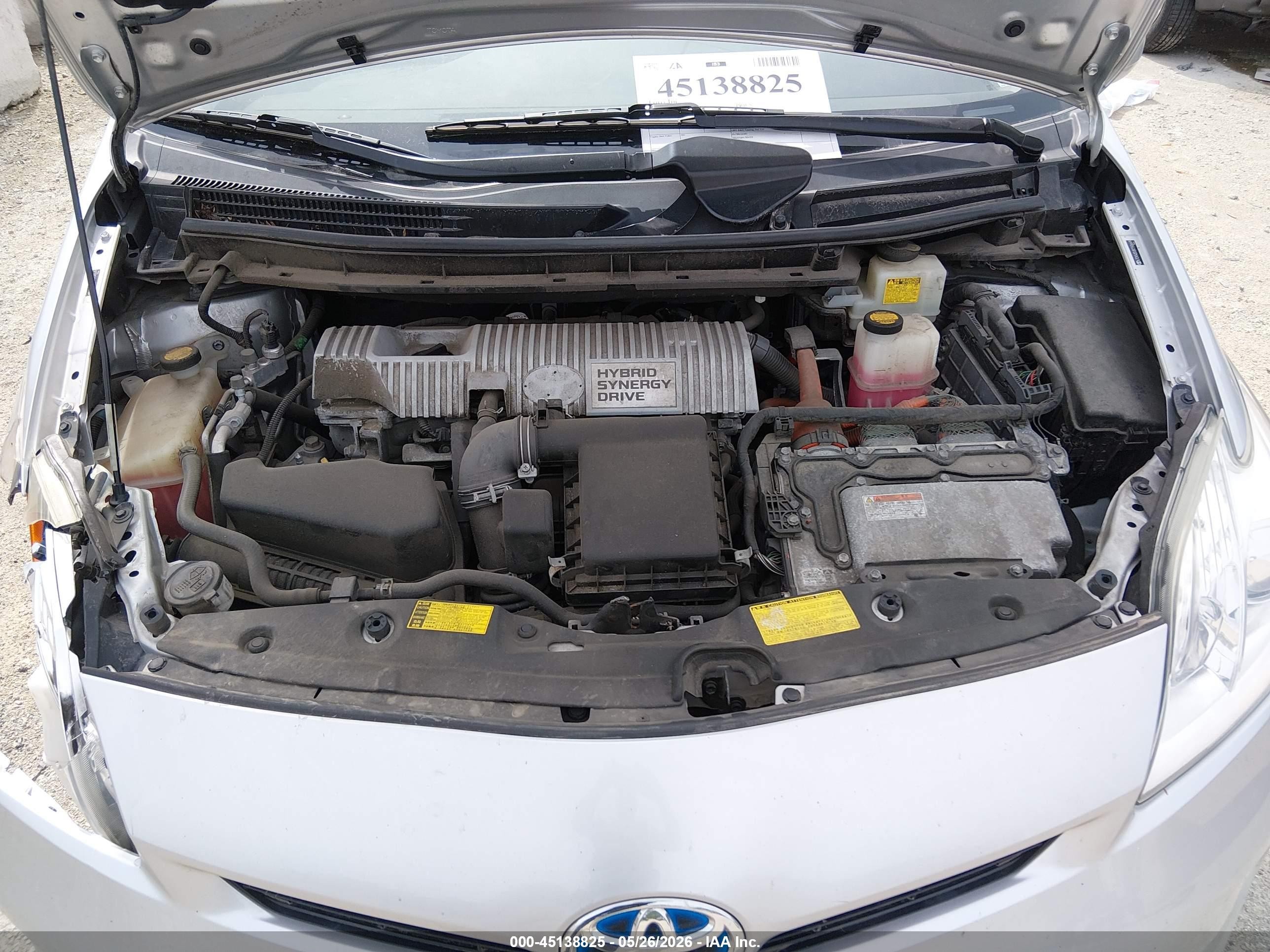2012 Toyota Prius Two Серебряный vin: JTDKN3DU8C1506649