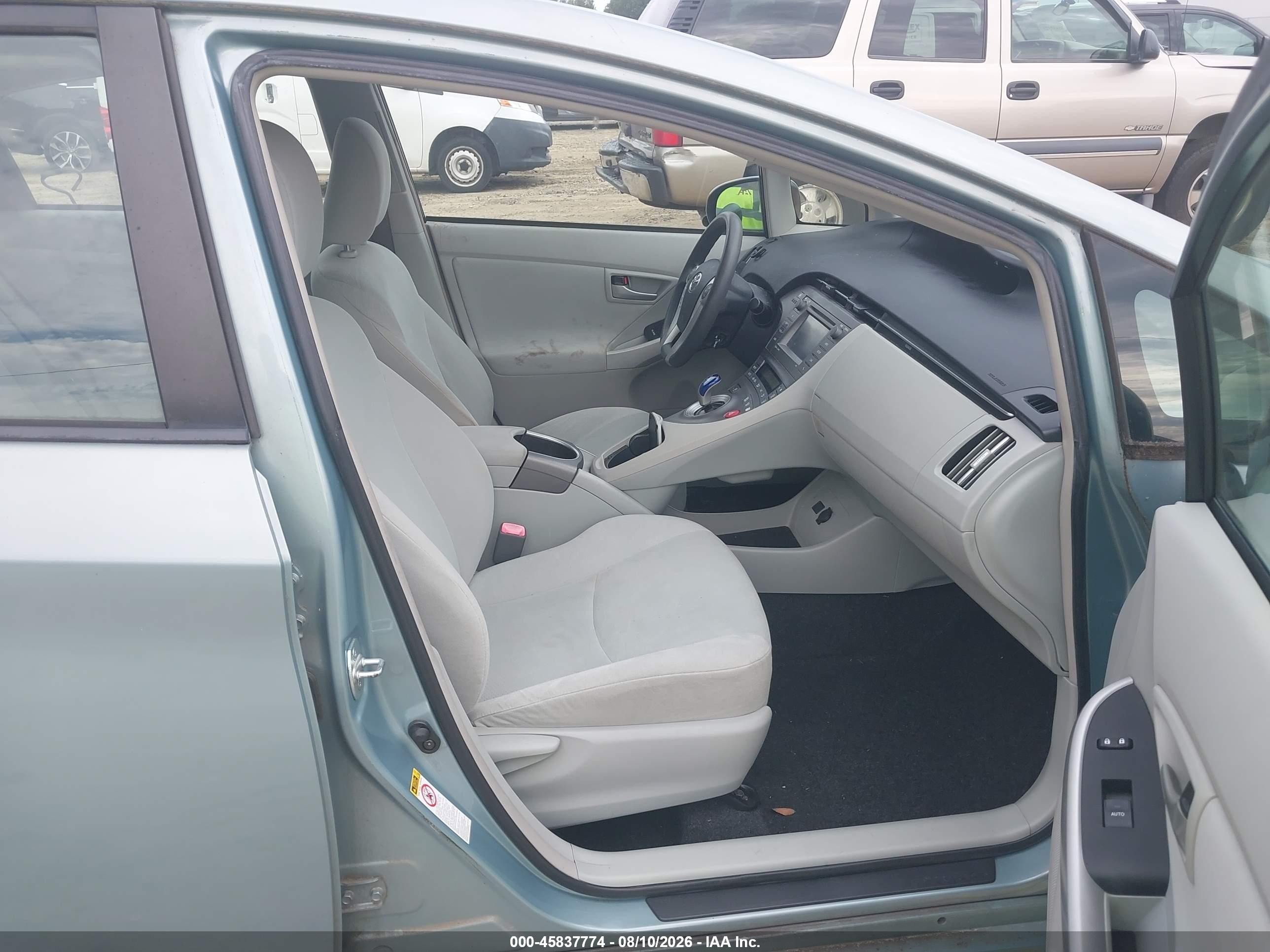 2012 Toyota Prius Three Green vin: JTDKN3DU8C5375215