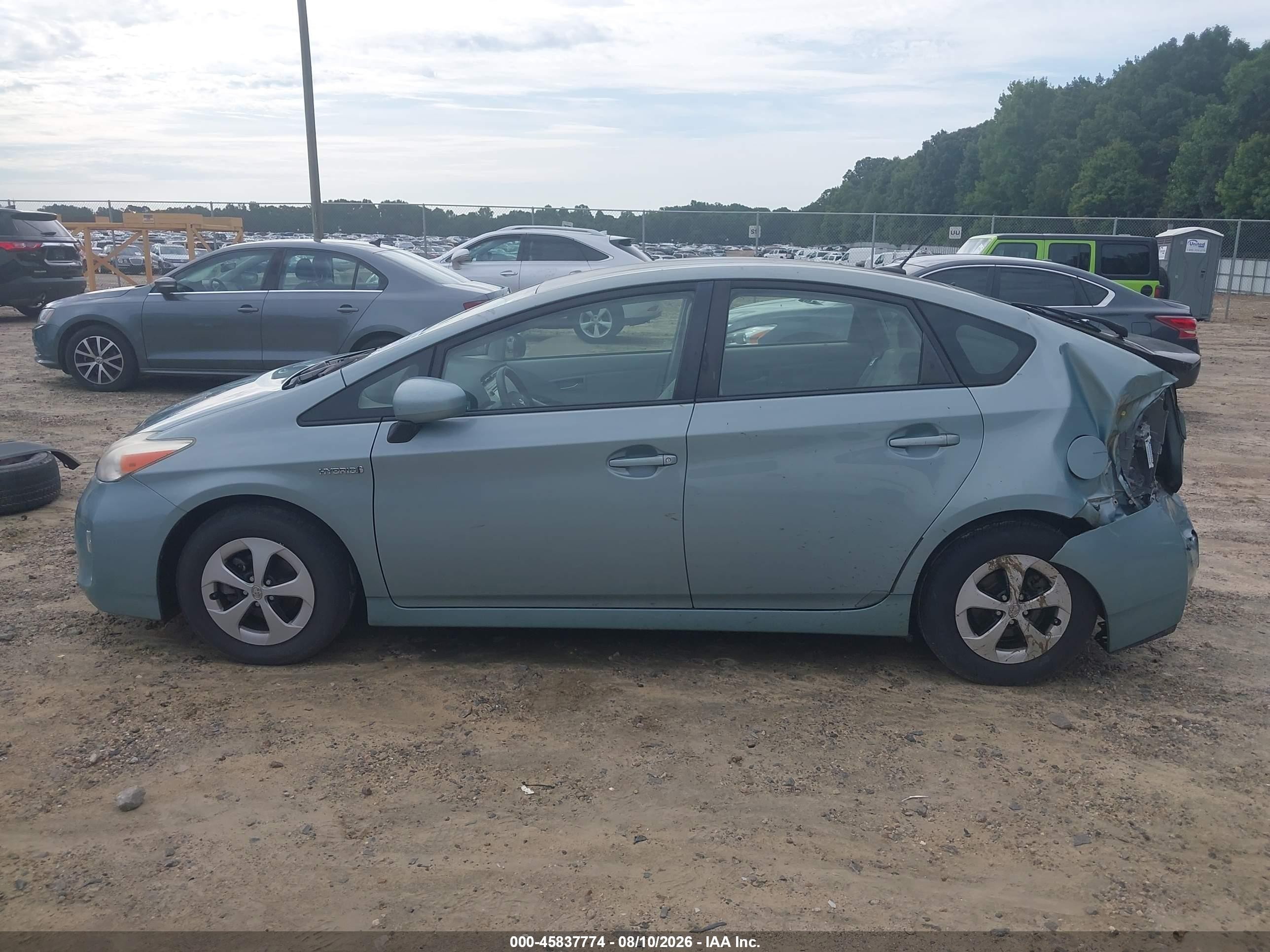 2012 Toyota Prius Three Green vin: JTDKN3DU8C5375215